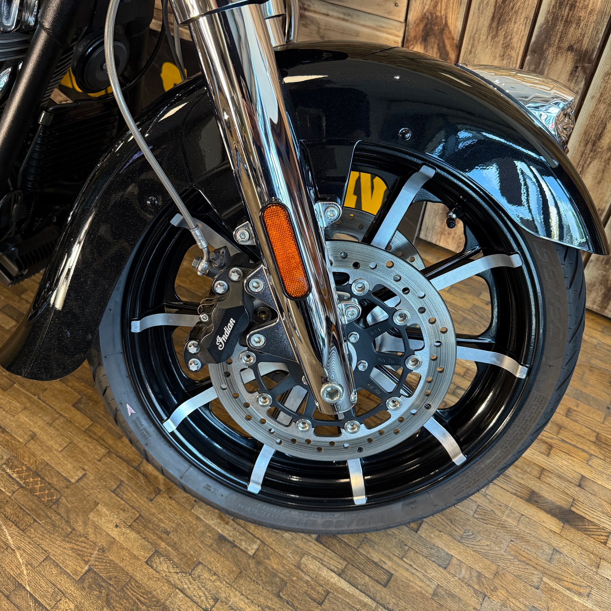 INDIAN CHIEFTAIN LTD - Thunder Black Pearl - PreLoved