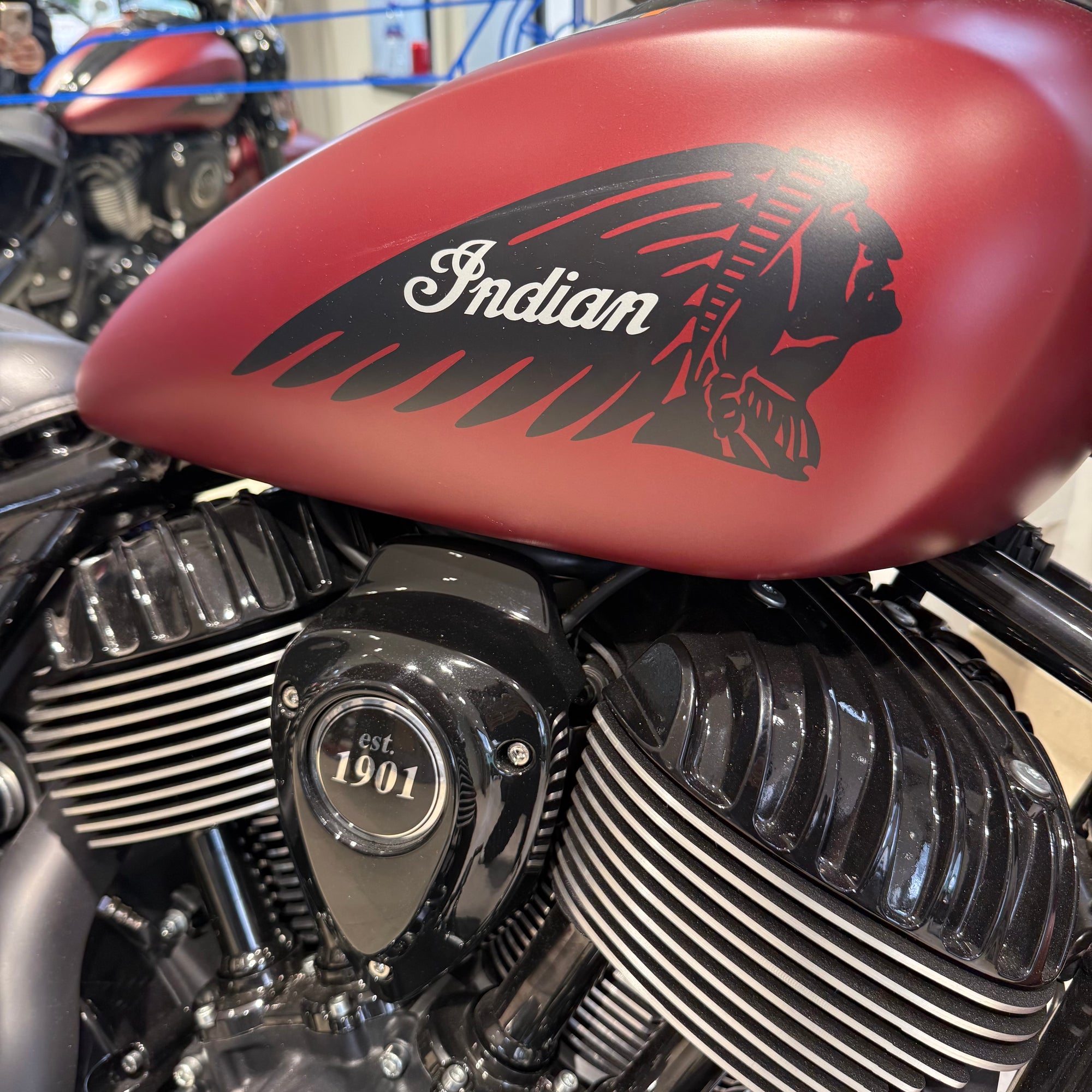 Indian Chief Bobber Dark Horse - Copper Smoke