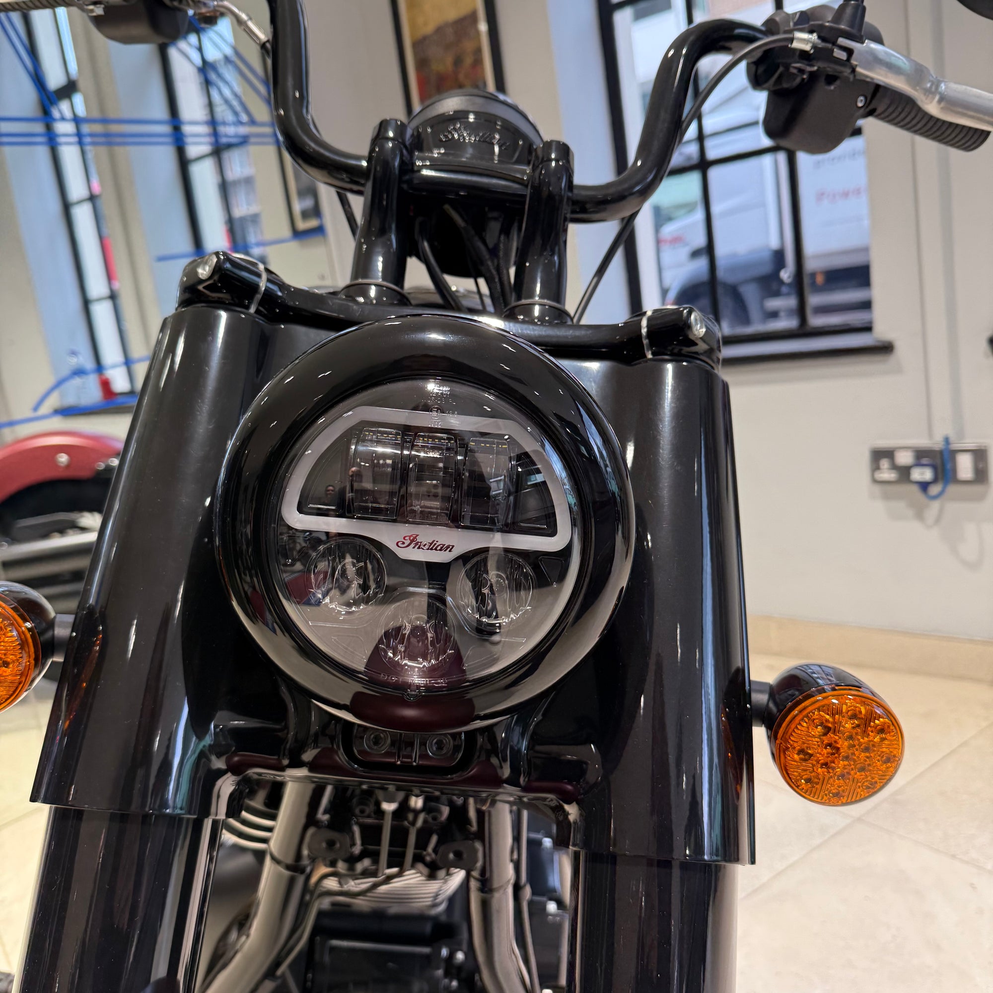 Indian Chief Bobber Dark Horse - Copper Smoke