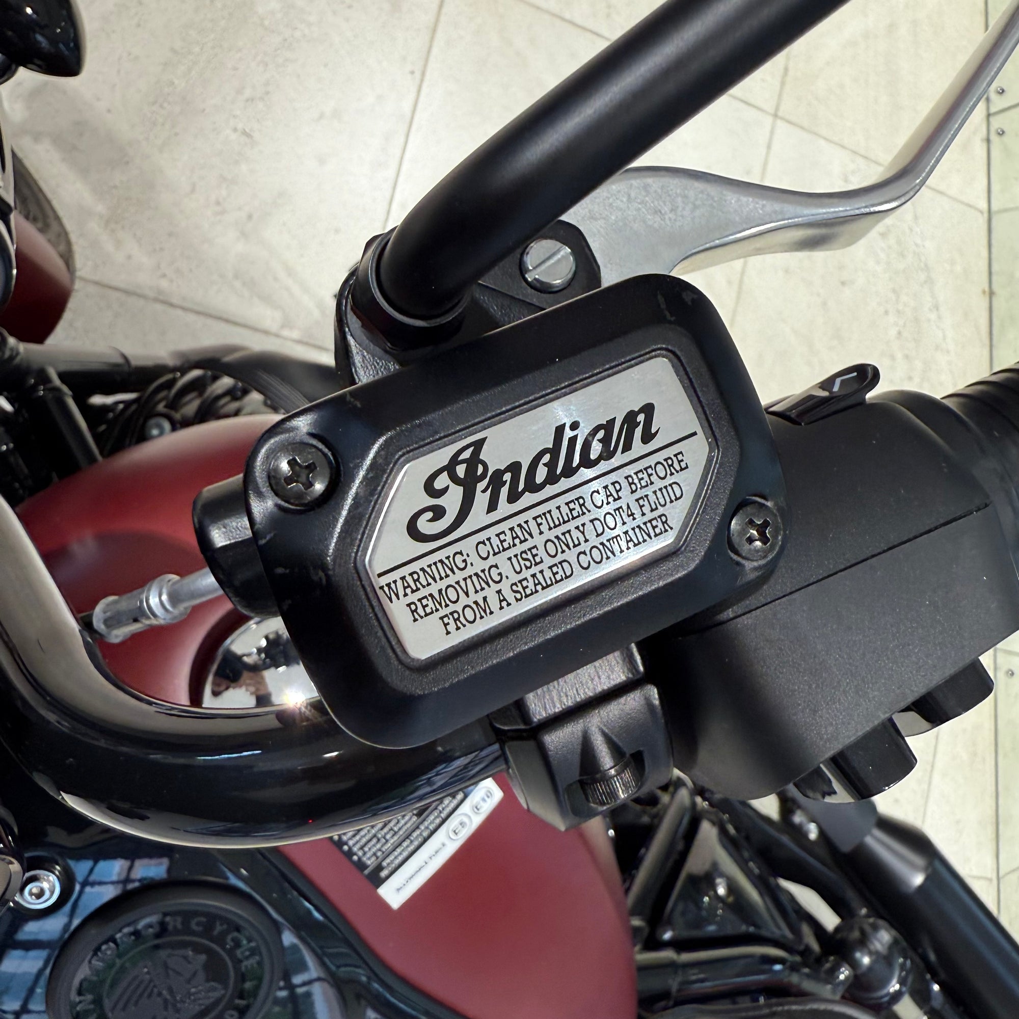 Indian Chief Bobber Dark Horse - Copper Smoke