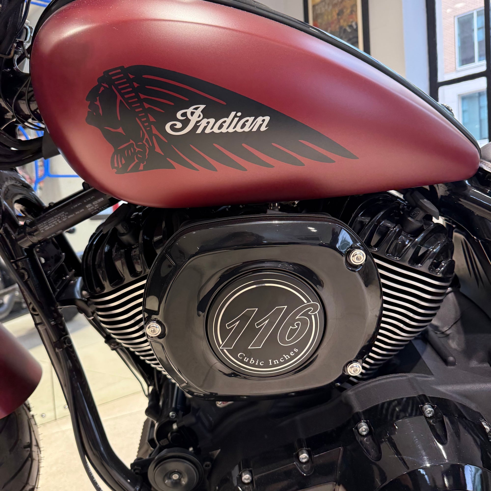 Indian Chief Bobber Dark Horse - Copper Smoke