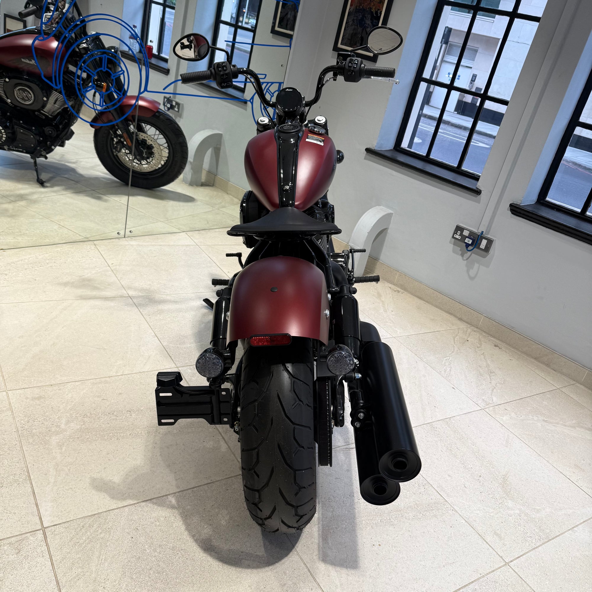 Indian Chief Bobber Dark Horse - Copper Smoke