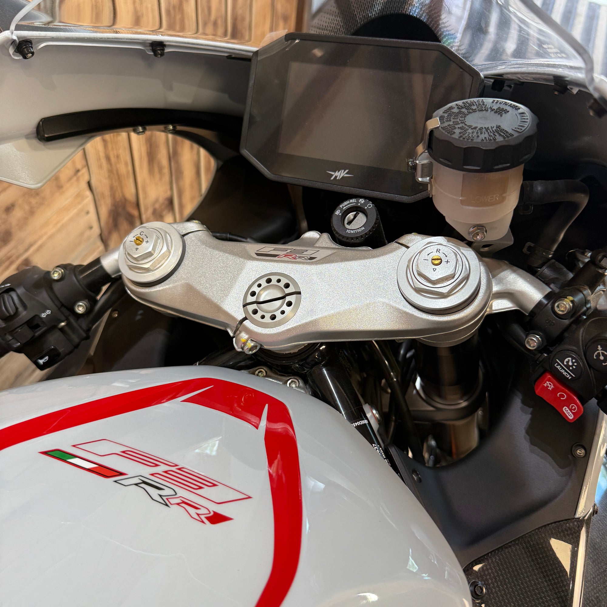 MV Agusta F3 800 RR - SURREAL WHITE/MAMBA RED