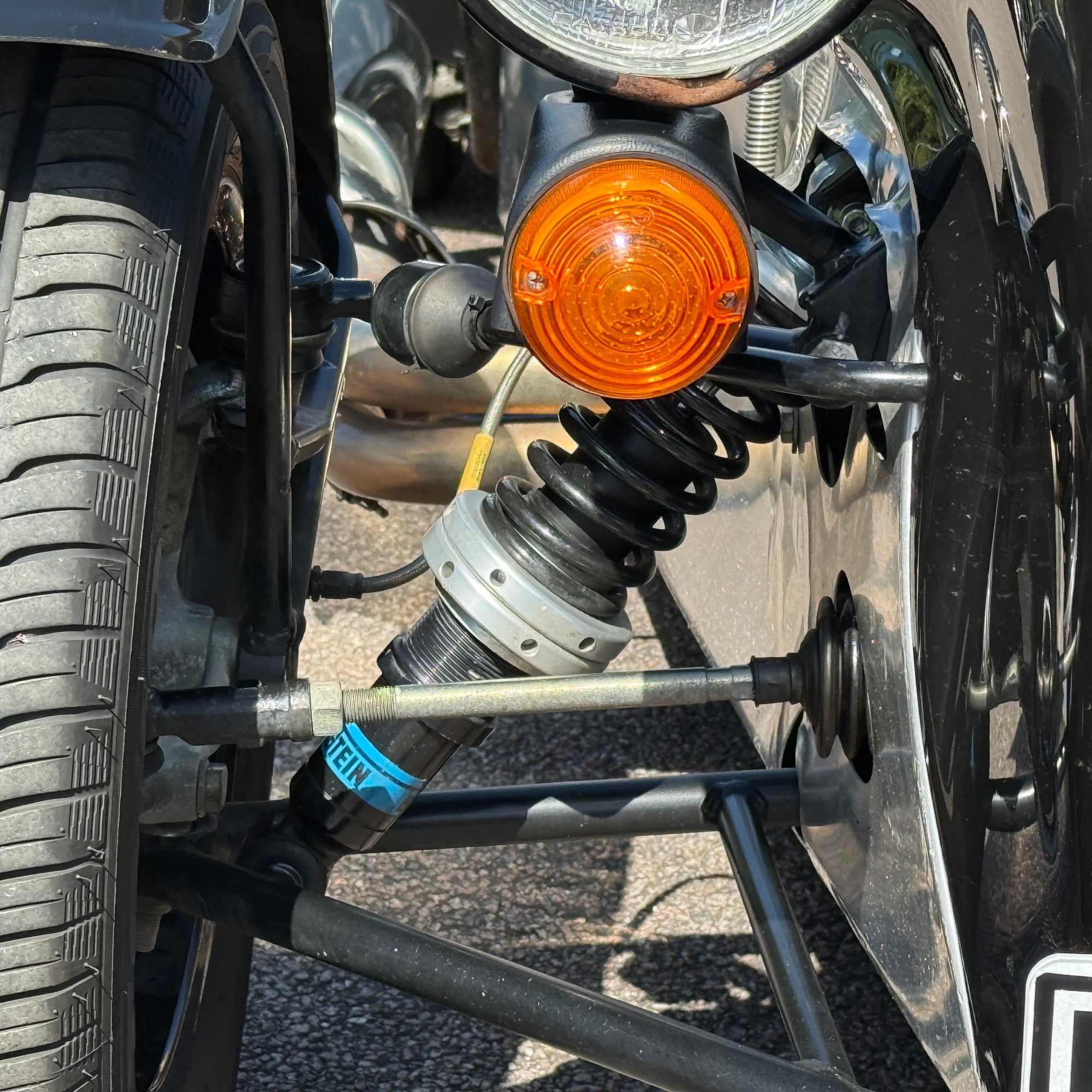 2022 CATERHAM ACADEMY - BARE ALUMINIUM BODY WITH BLACK WINGS AND NOSECONE