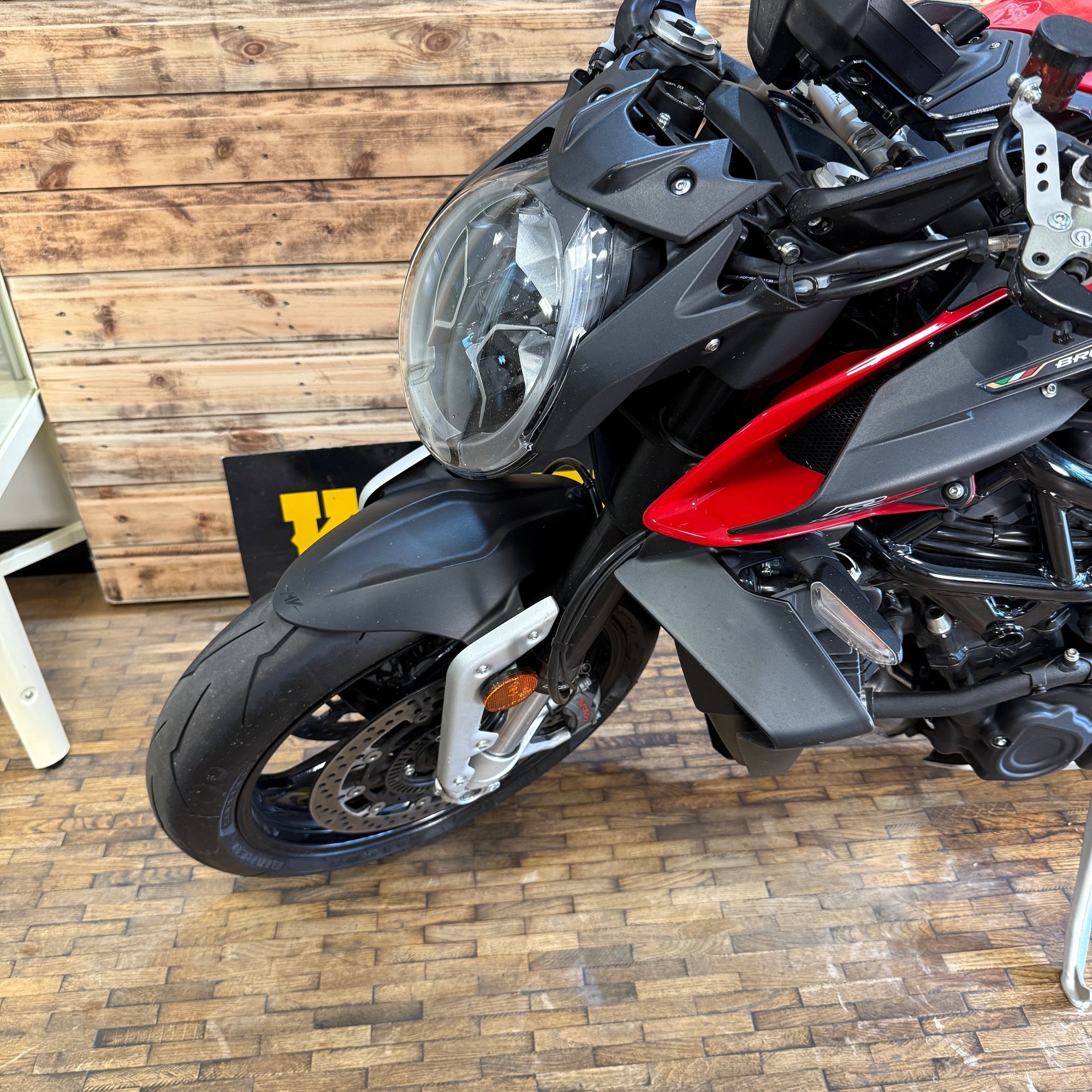 MV AGUSTA BRUTALE 1000 RS - RED - PreLoved