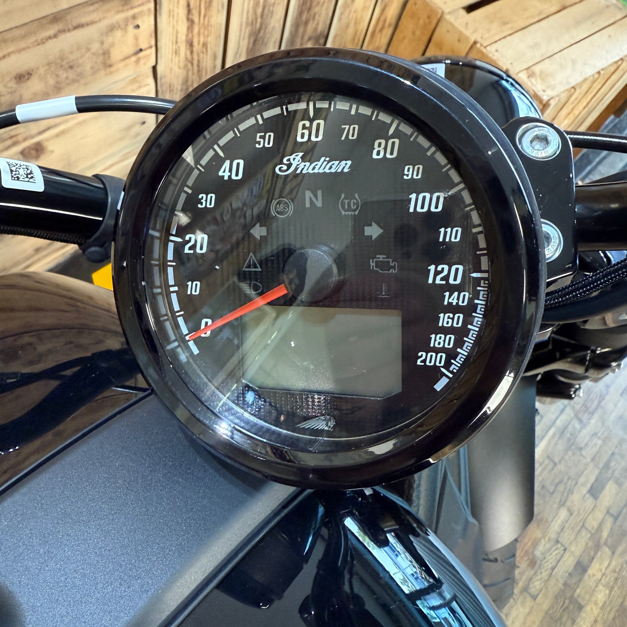 INDIAN SCOUT 60'25 model - Metallic Black