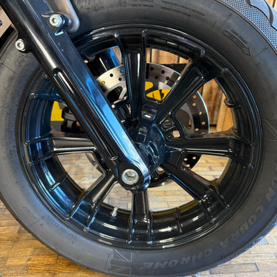INDIAN SCOUT BOBBER  - Bronze smoke - PreLoved