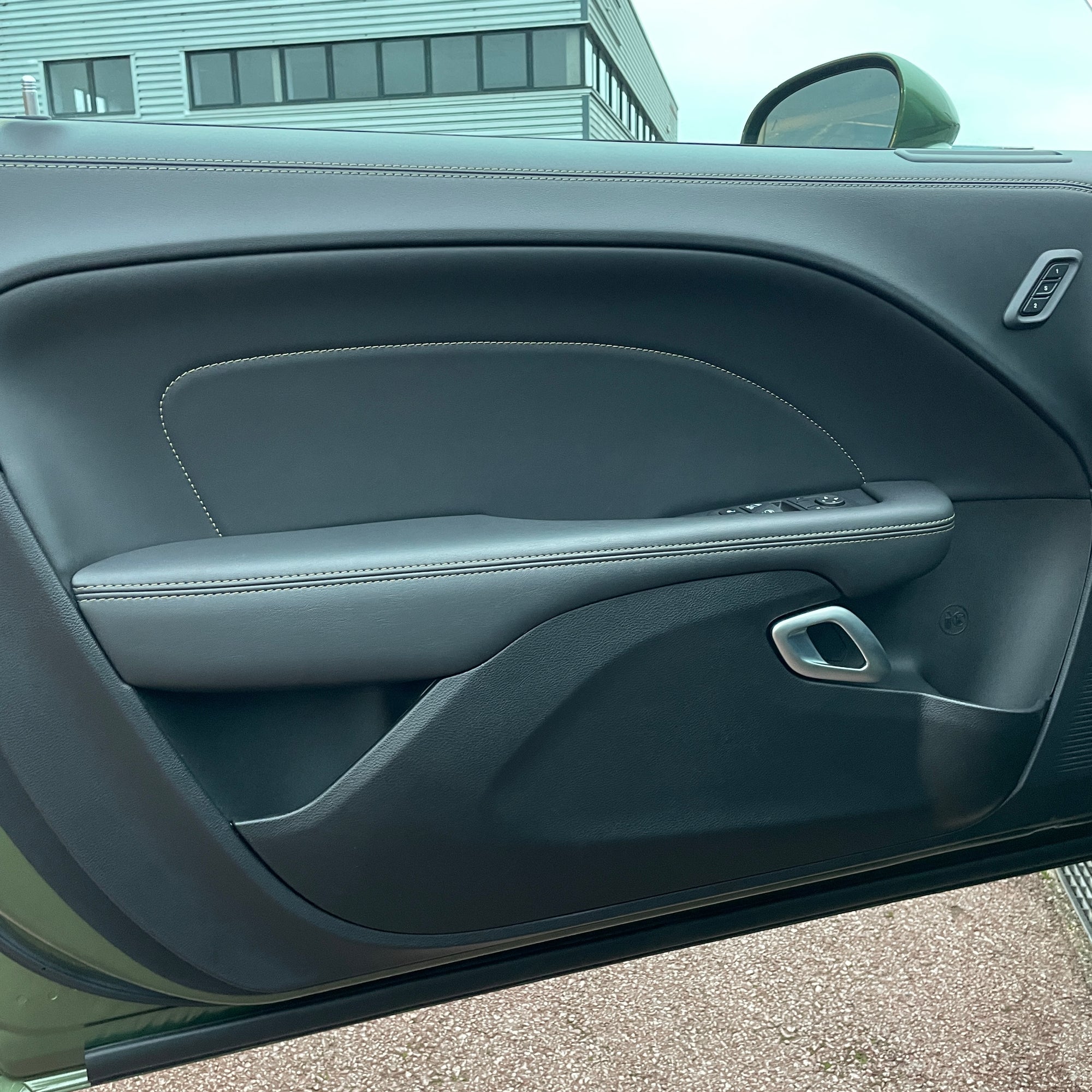 DODGE R/T SCAT PACK WIDEBODY SWINGER LAST CALL - F8 GREEN WITH BLACK