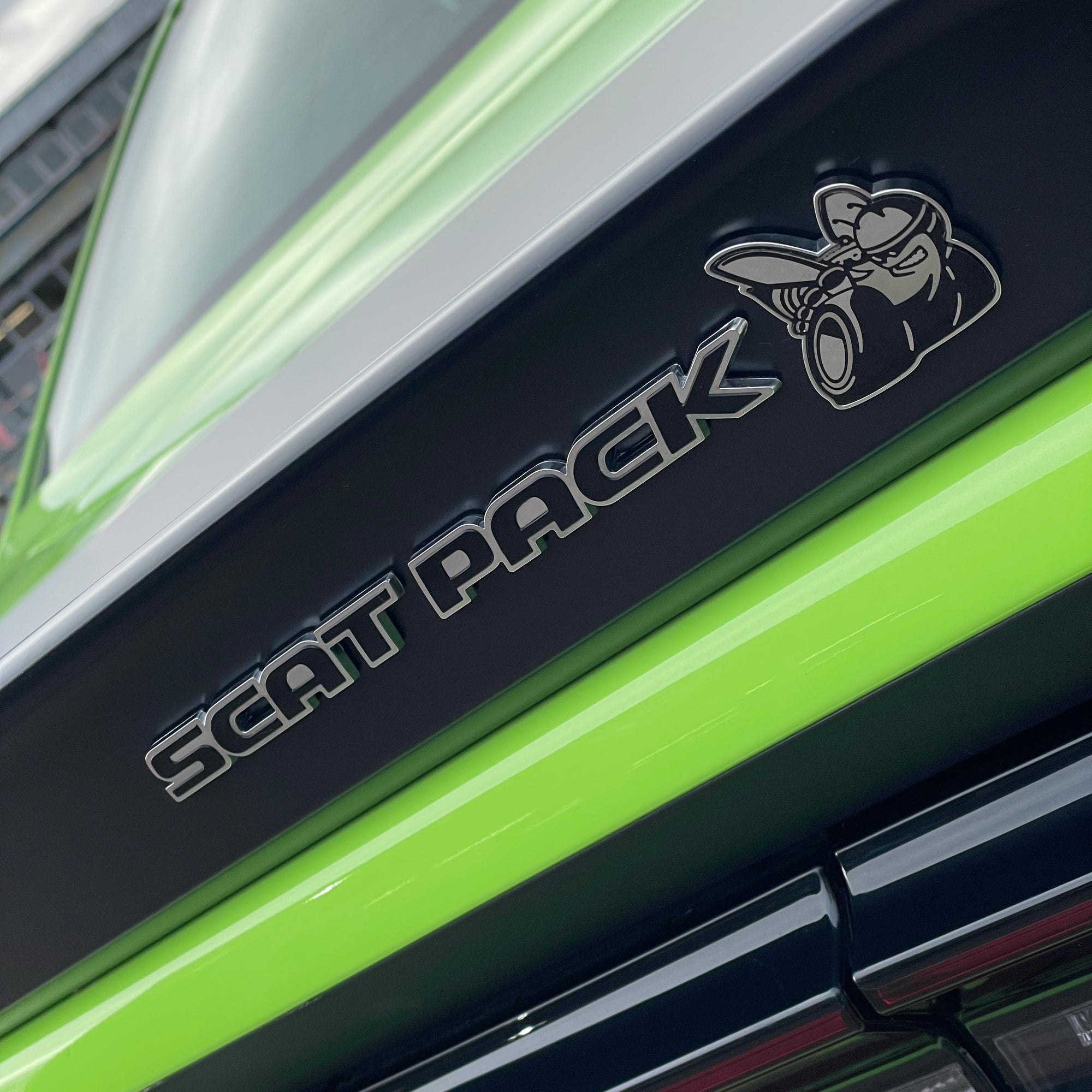 DODGE CHALLENGER R/T SCAT PACK WIDEBODY - SWINGER LAST CALL  SUBLIME WITH BLACK