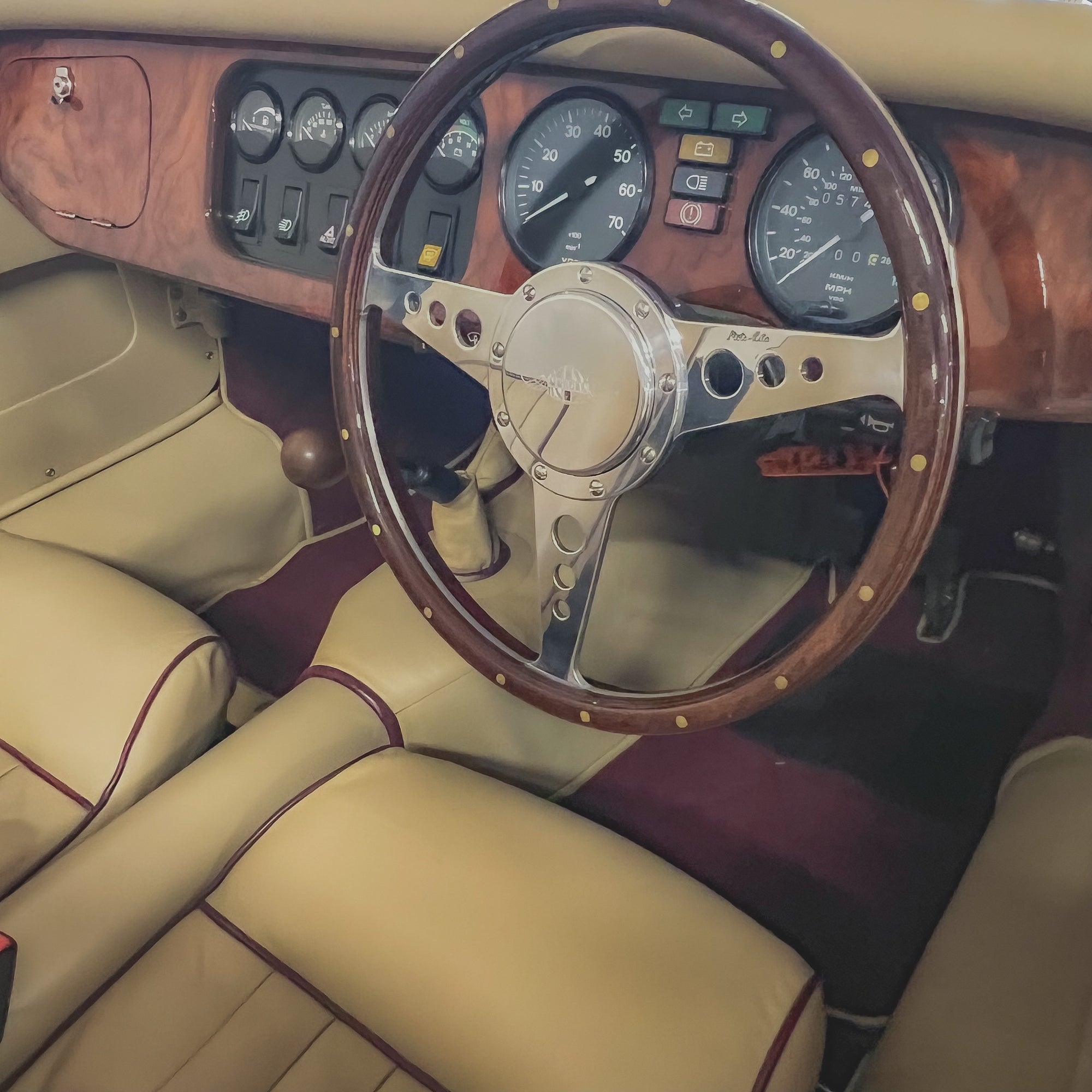 Morgan 4/4 LOW LINE - BMW Calypso Red