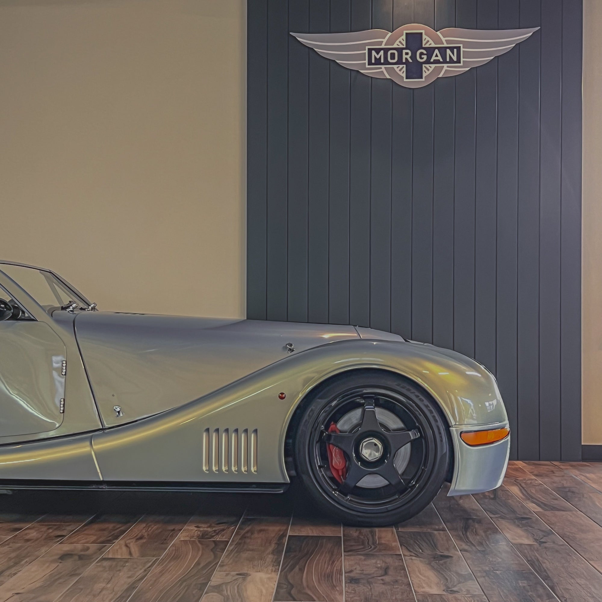 Morgan Aero 8 MK1 4.4 V8 Manual - Cloud silver