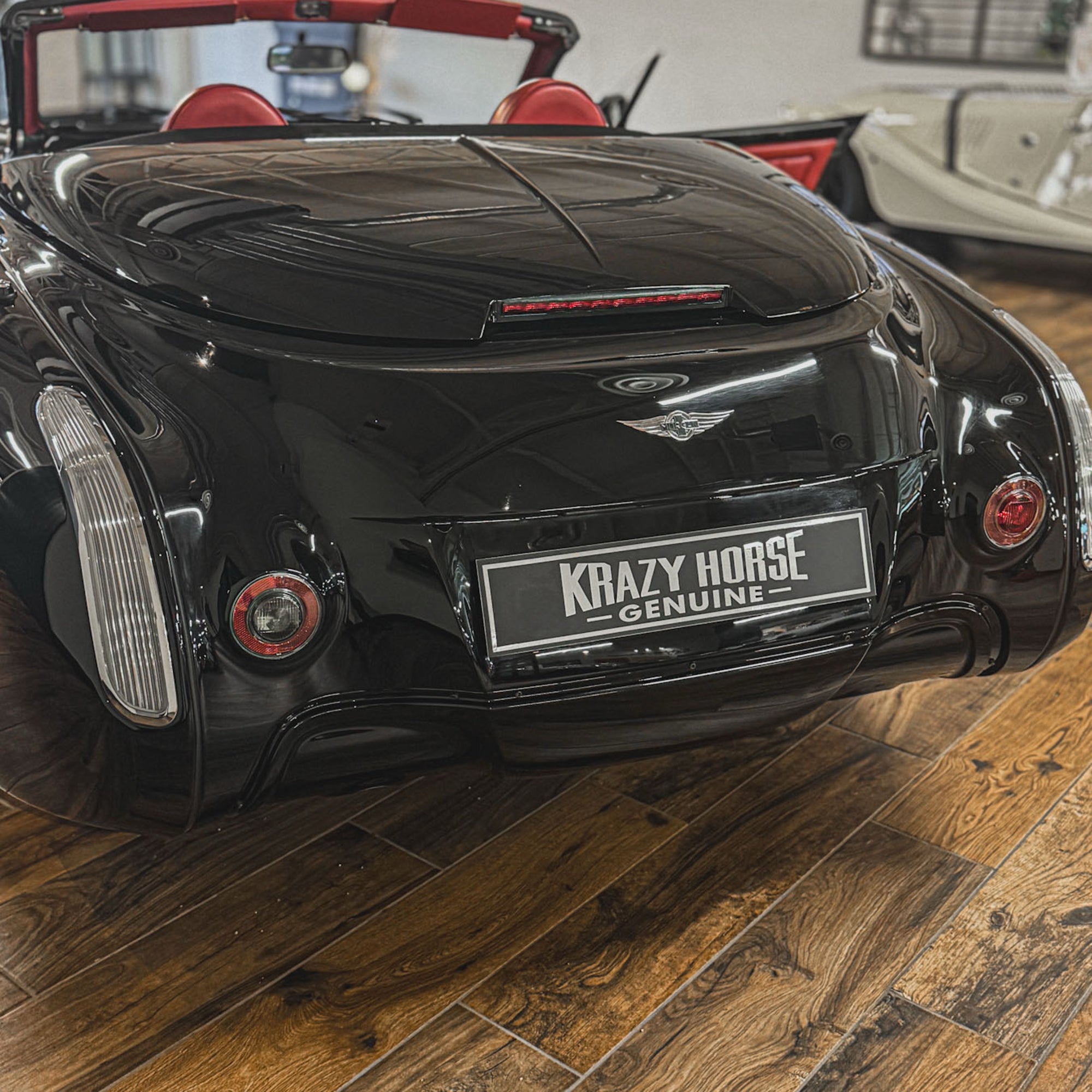 SOLD - Morgan Aero 8 BMW 4.8 Ltr V8 - Morgan Port Black
