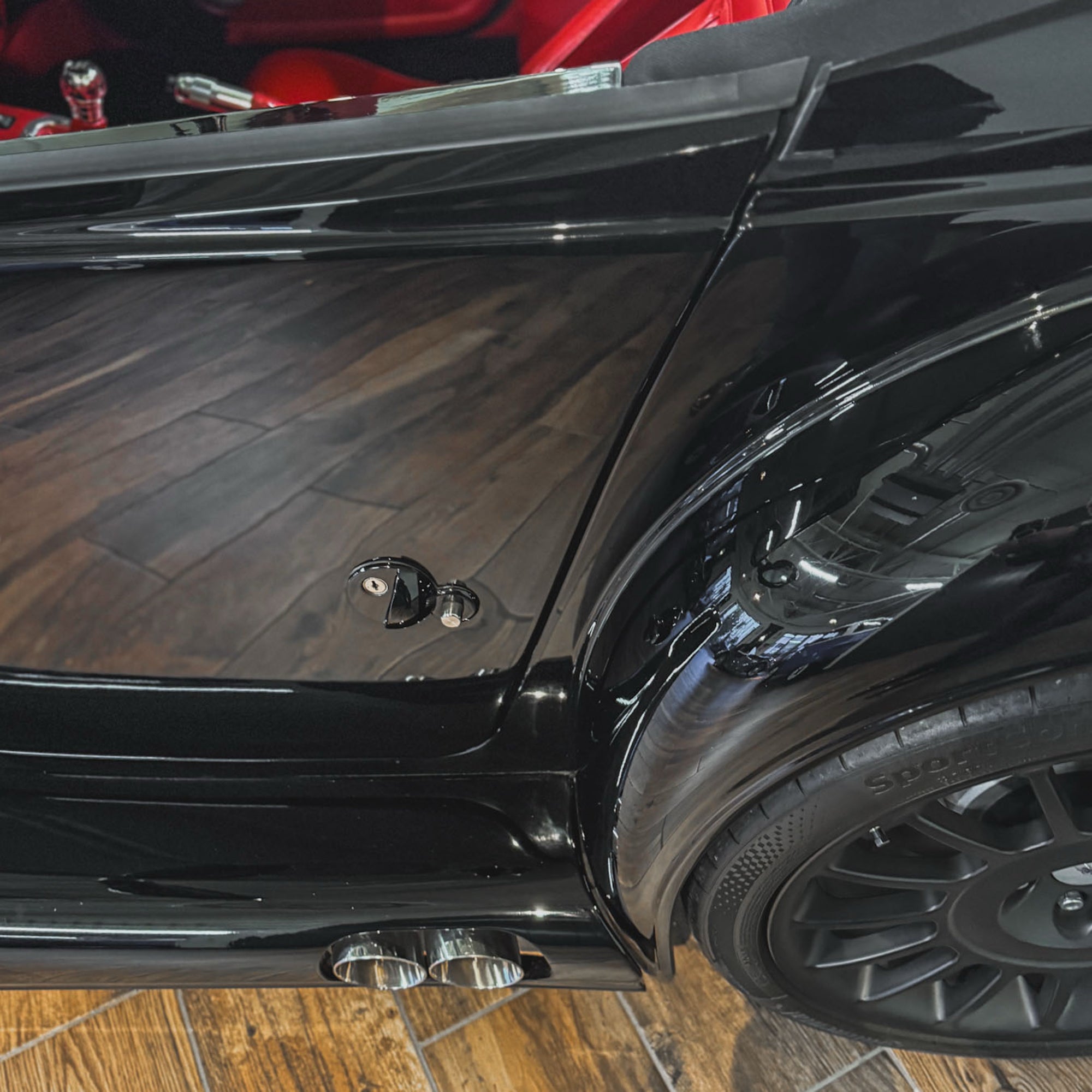 SOLD - Morgan Aero 8 BMW 4.8 Ltr V8 - Morgan Port Black