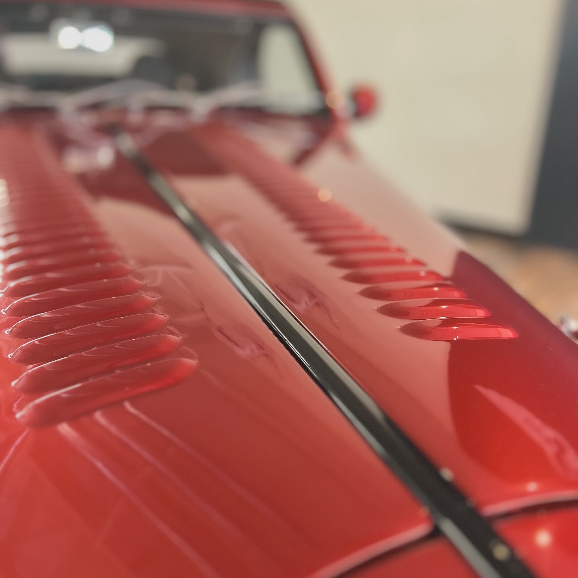 Morgan MK 3 Aero 8 - Crimson Chrome