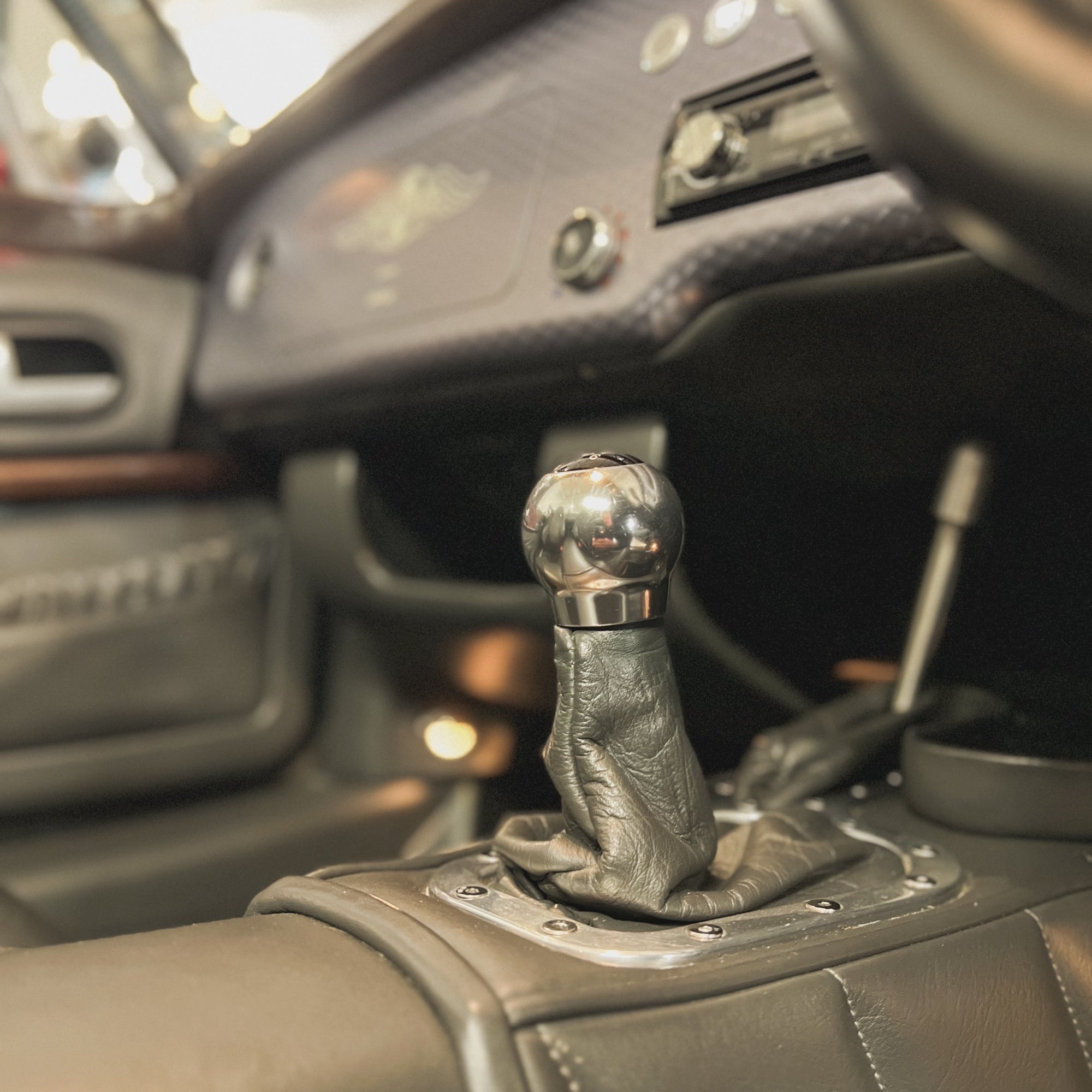 Morgan MK 3 Aero 8 - Crimson Chrome