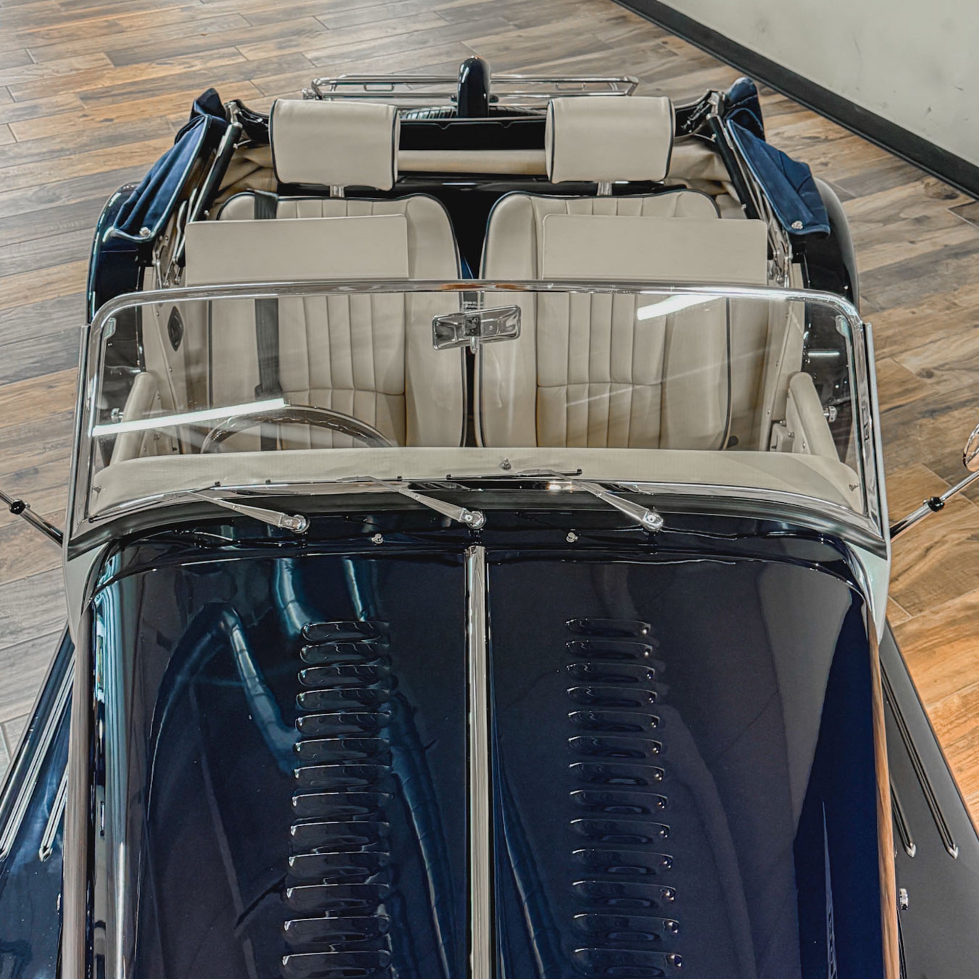 SOLD - Morgan Plus 4 Ford 2.0 duratech - Ferrari Midnight Blue