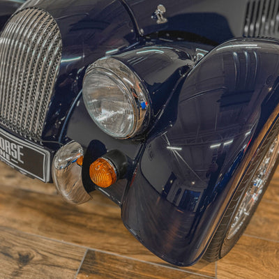 Morgan Plus 4 Ford 2.0 duratech - Ferrari Midnight Blue