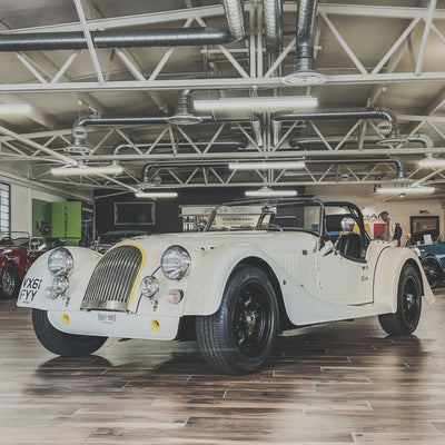 SOLD - Morgan Plus 4 Super Sport No. 55 of 62 - Morgan old English white Interior