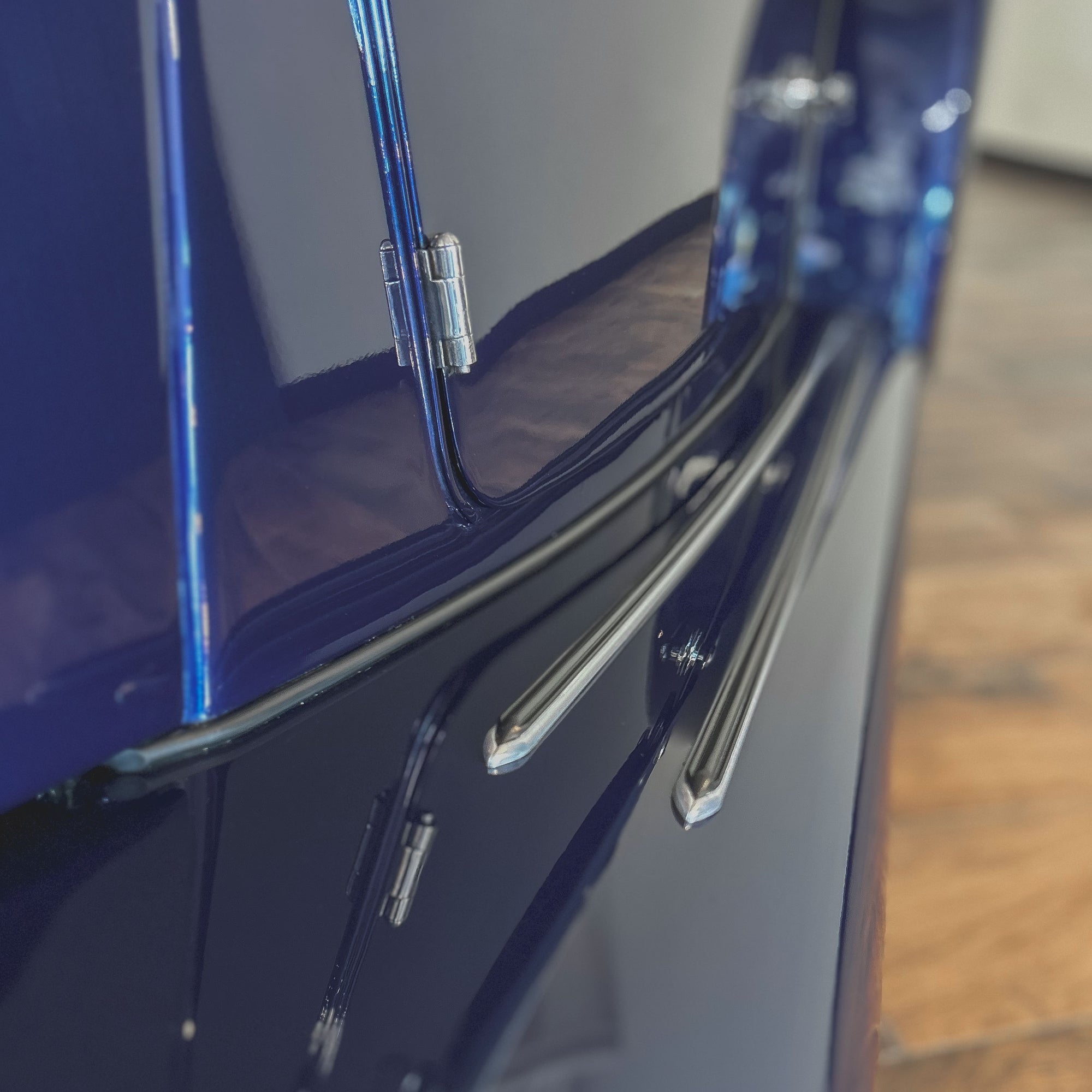 Morgan Plus 4 Ford 2.0 Twin Cam 16V - Midnight Blue Metallic