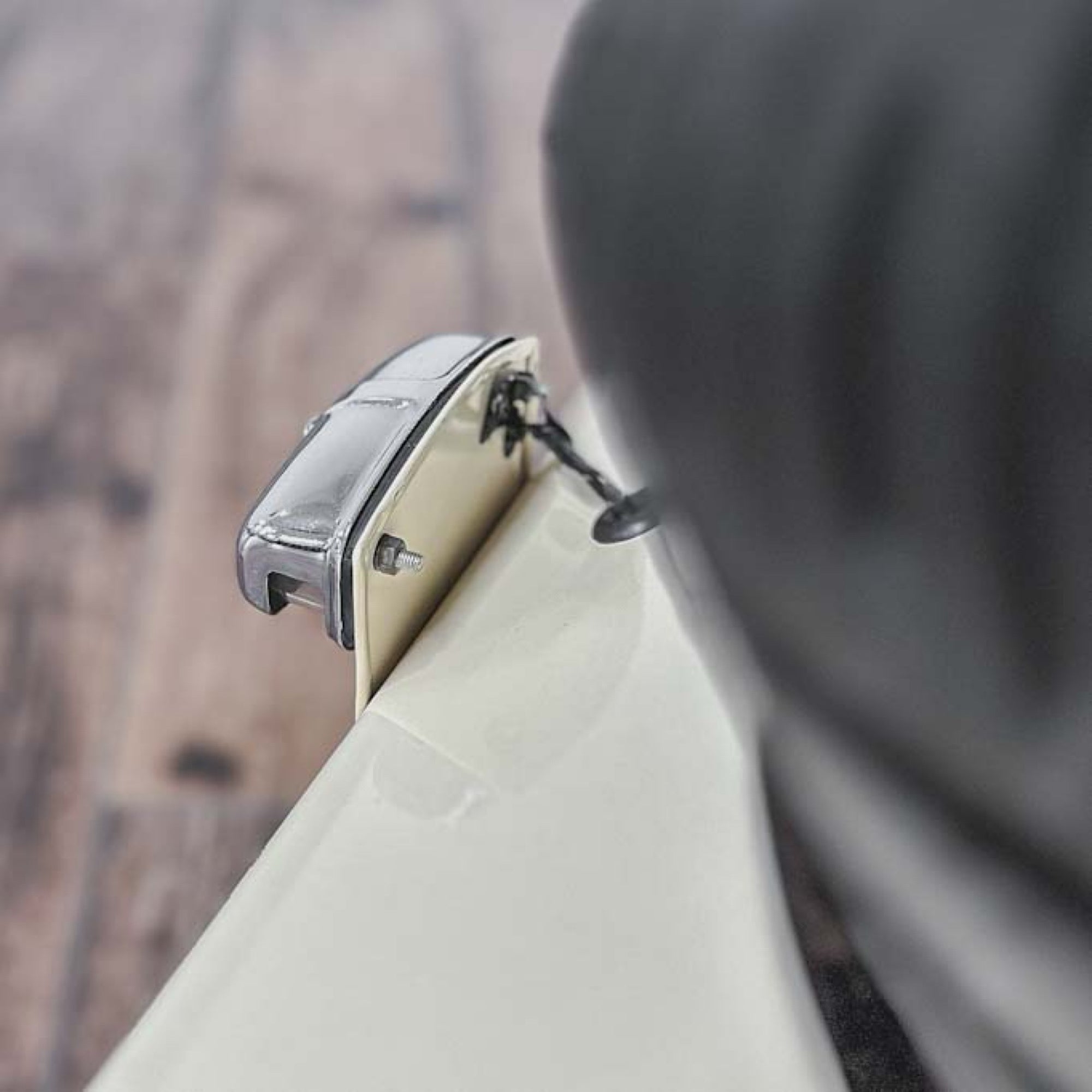 Morgan Plus 8 - Old English White