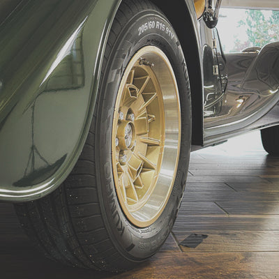 Morgan Plus 75th Four Auto - Culford Green Pearlescent