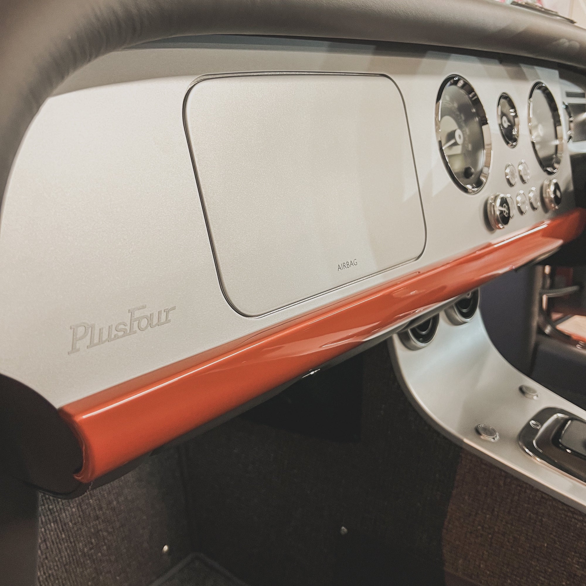 Morgan Plus Four 2.0 Auto - Plus Four 2.0 Auto