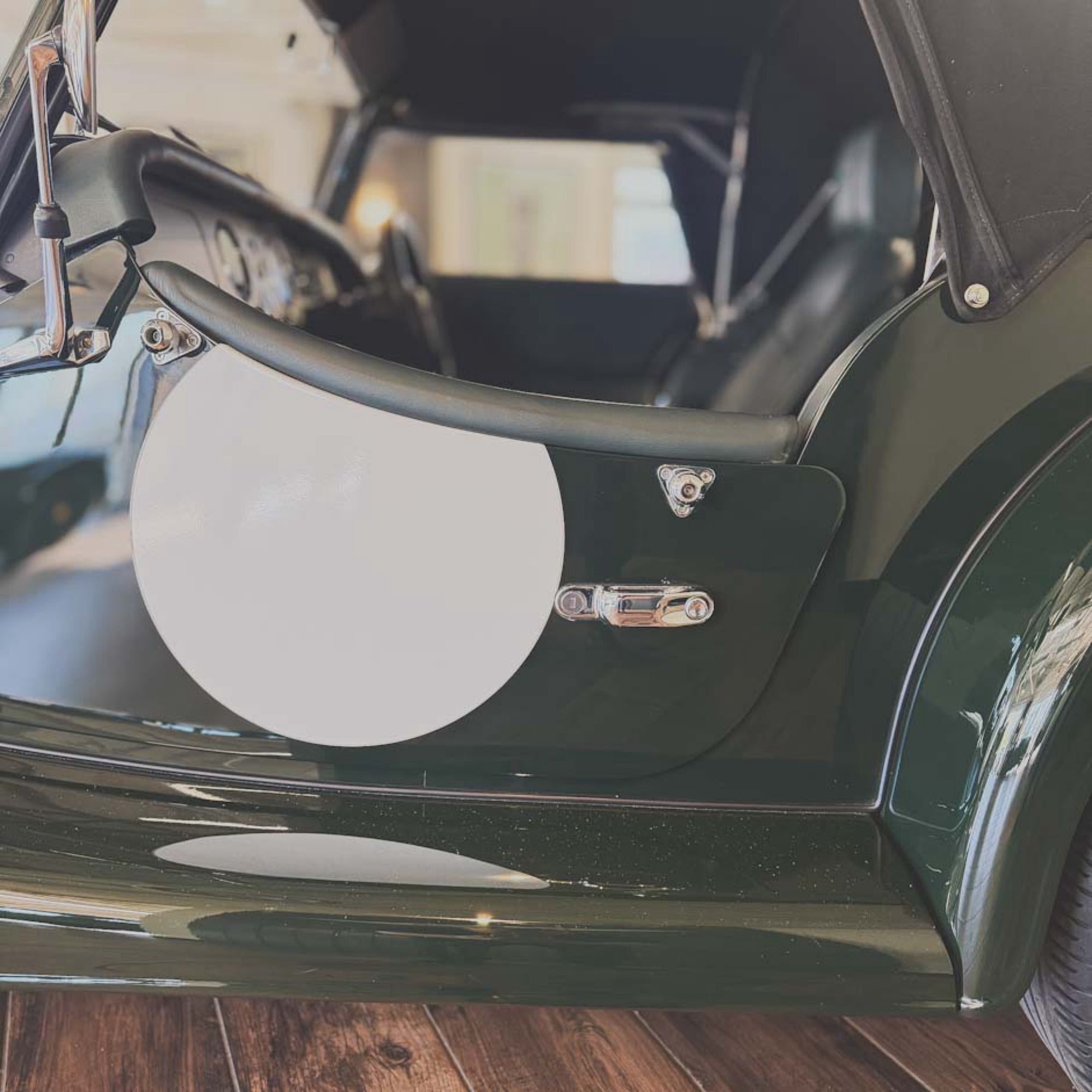 Morgan Plus 4 - Jet Green