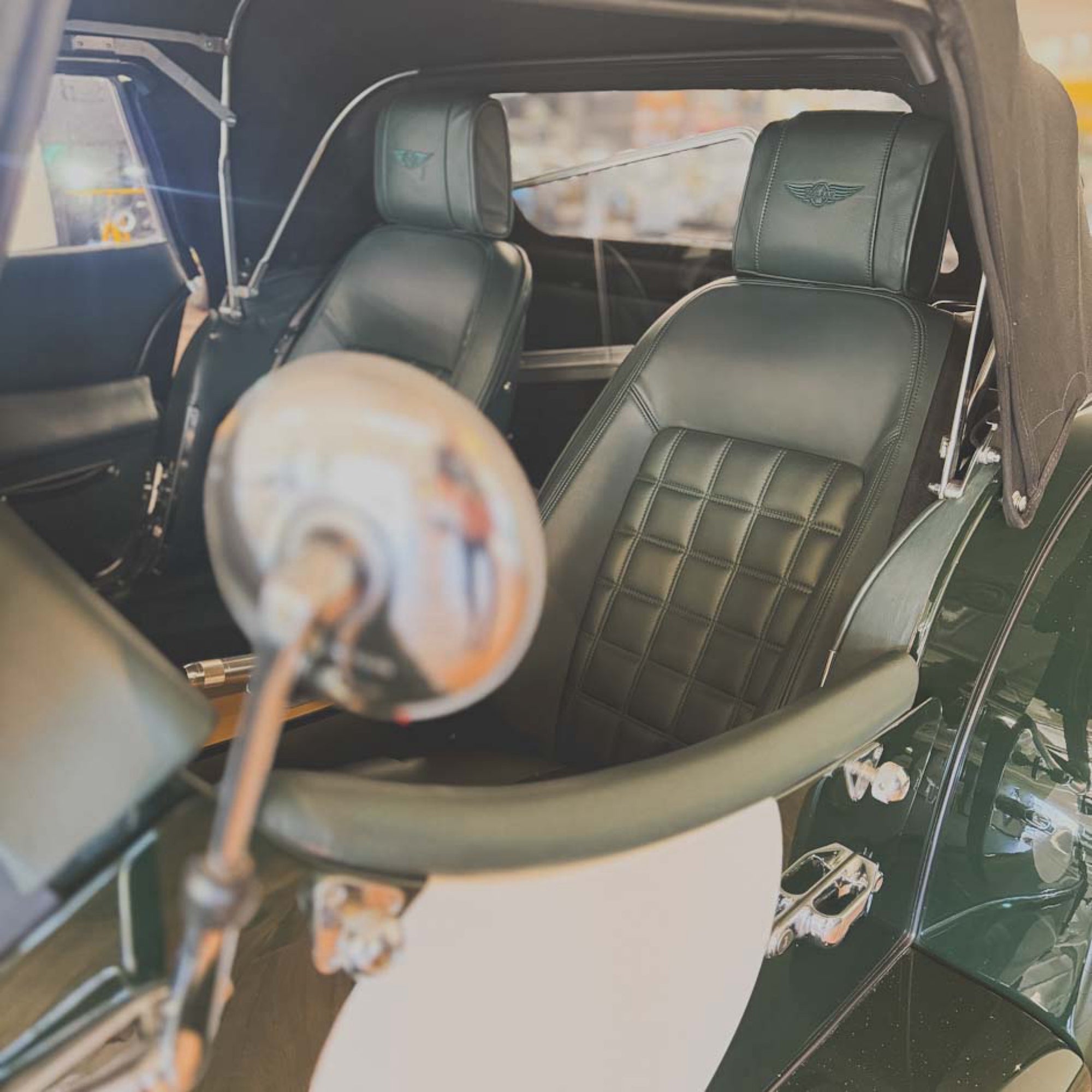 Morgan Plus 4 - Jet Green