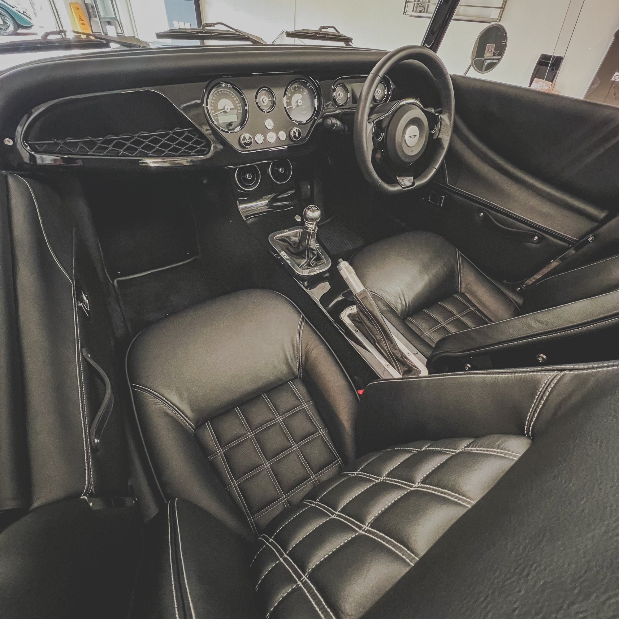 Morgan Plus Four WRP4 - Dove Grey