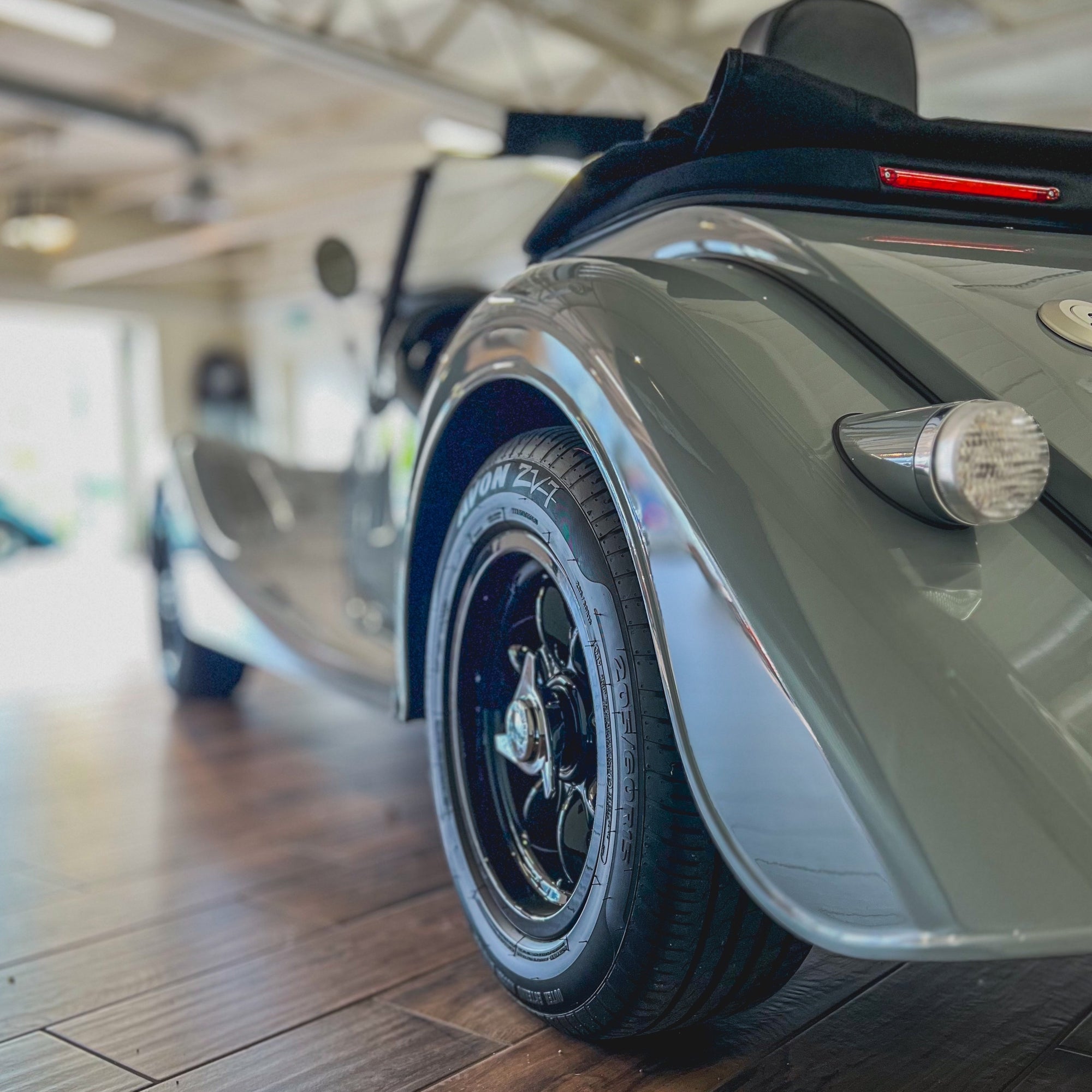 Morgan Plus Four WRP4 - Dove Grey