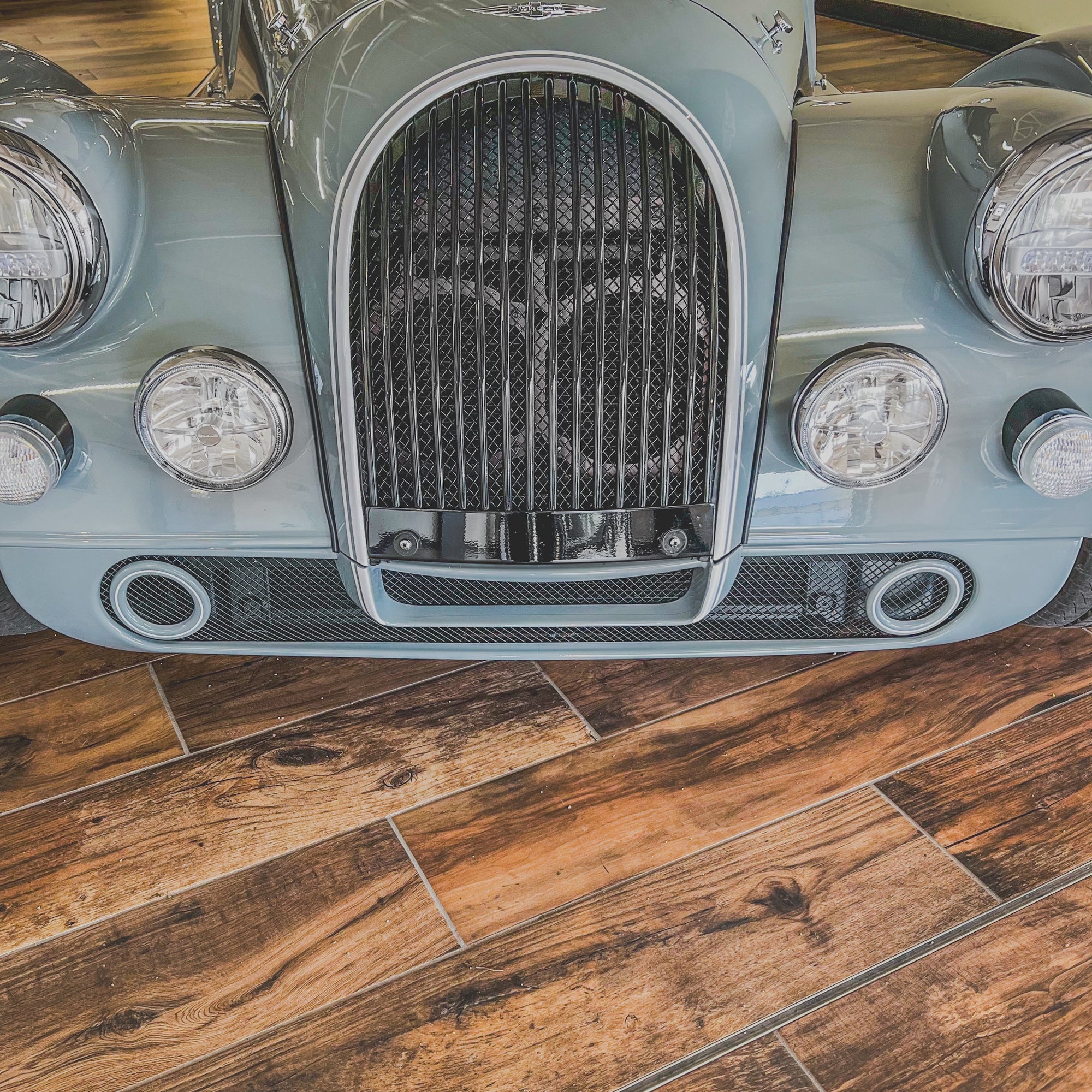 Morgan Plus Four WRP4 - Dove Grey