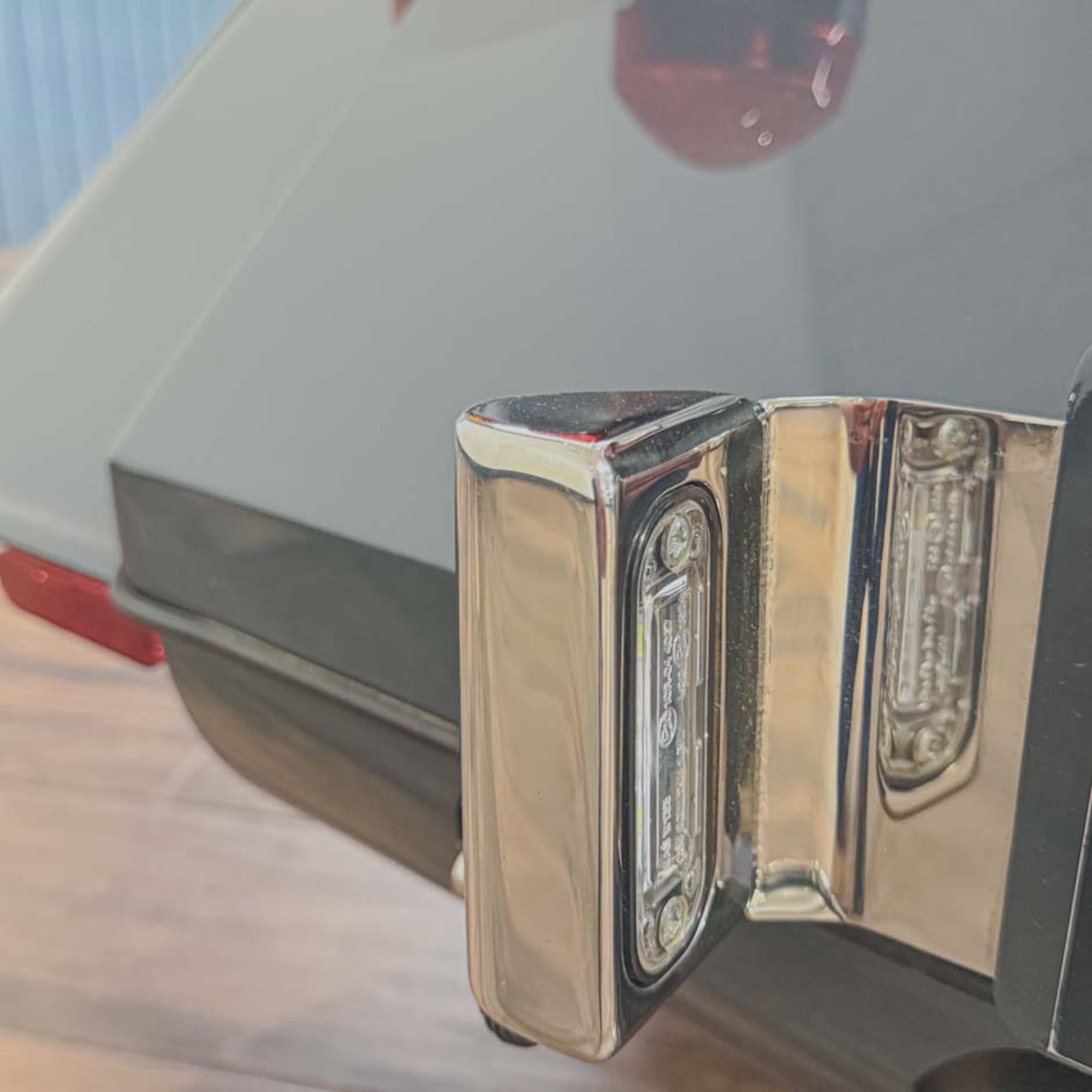 Morgan Plus Four Man - Vintage Dark Grey