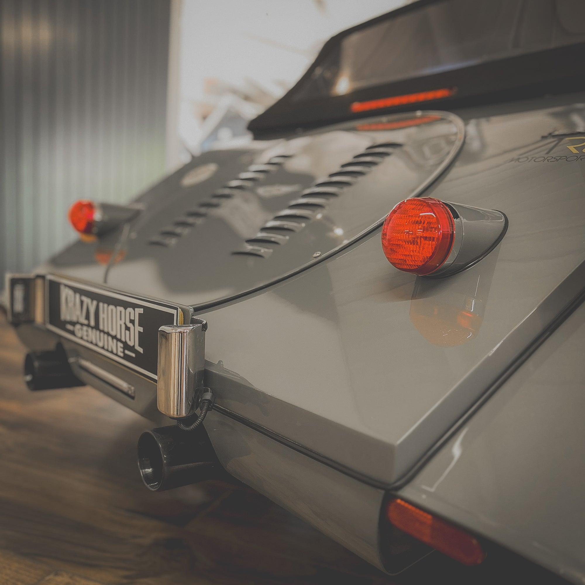 Morgan Plus Six - BMW Lime Rock Grey