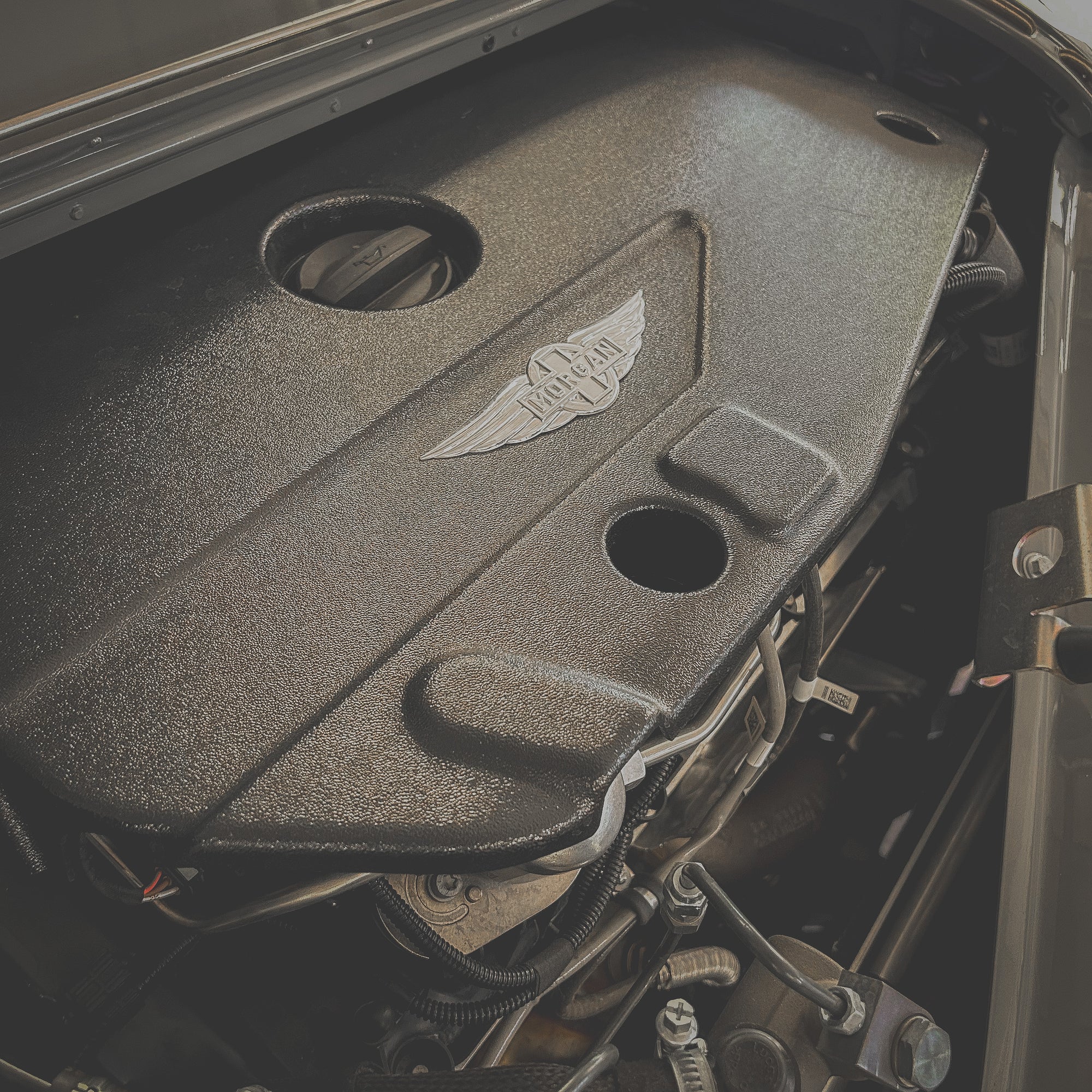 Morgan Plus Six - BMW Lime Rock Grey