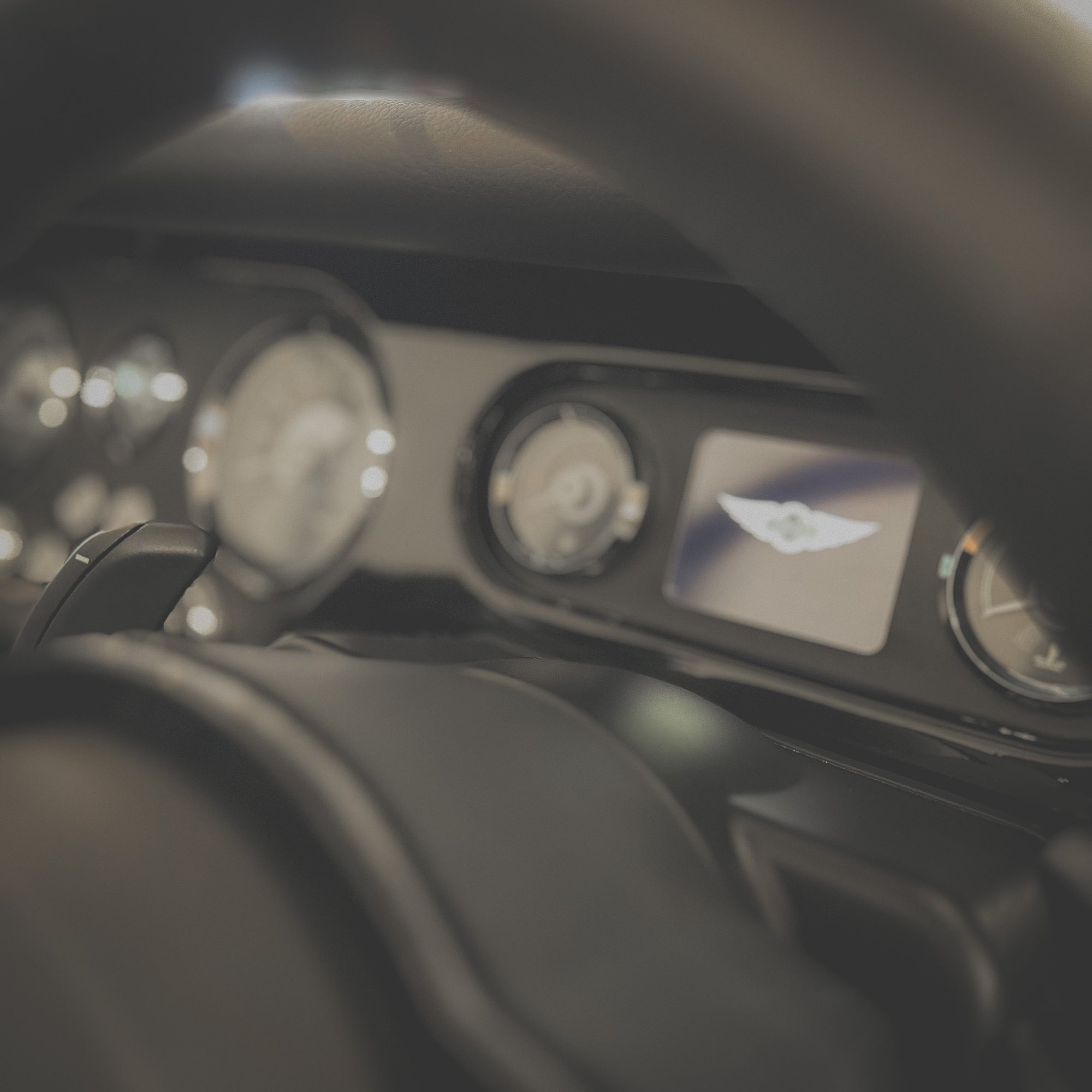 Morgan Plus Six - BMW Lime Rock Grey