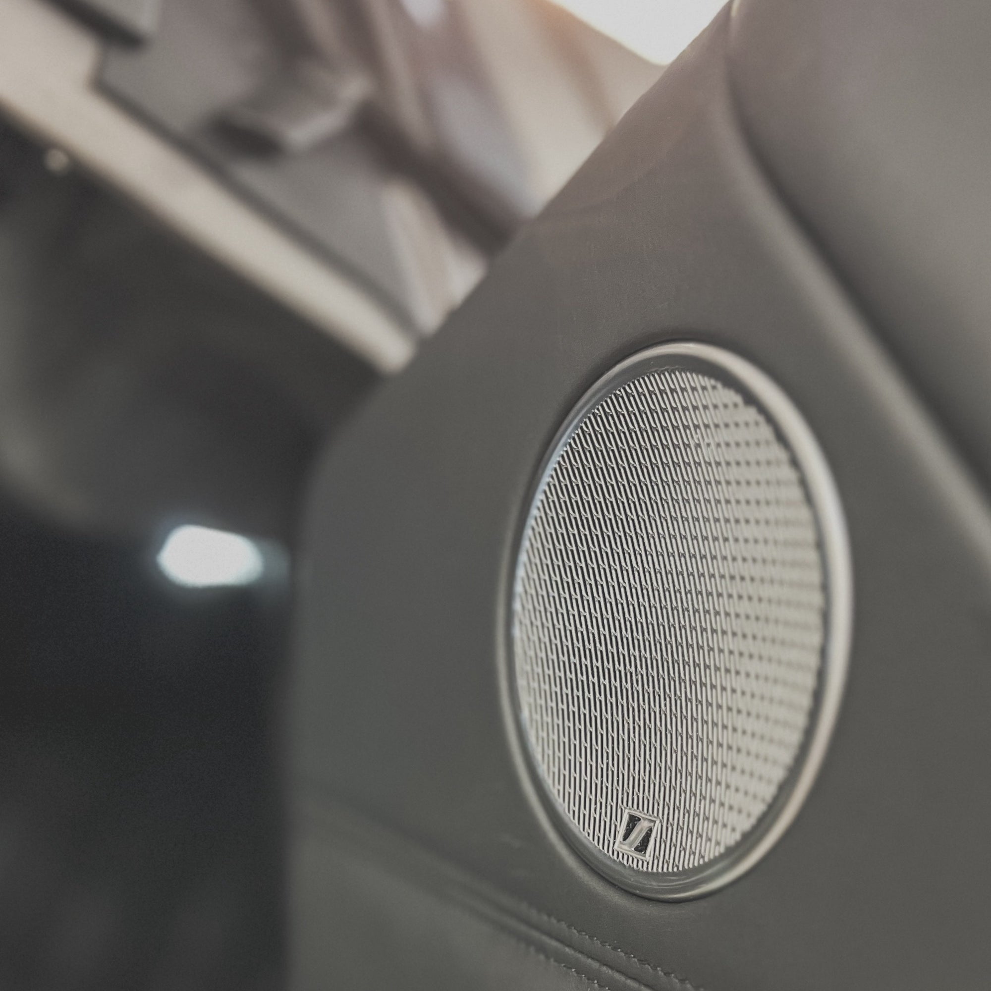 Morgan Plus Six - Tungsten Satin Matallic