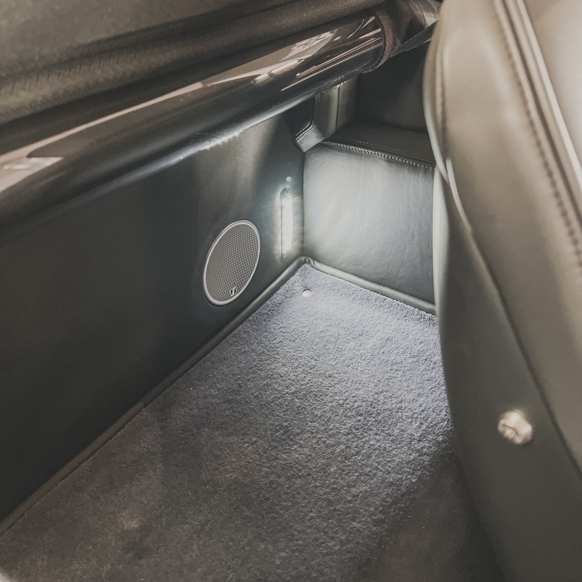 Morgan Plus Six - Tungsten Satin Matallic