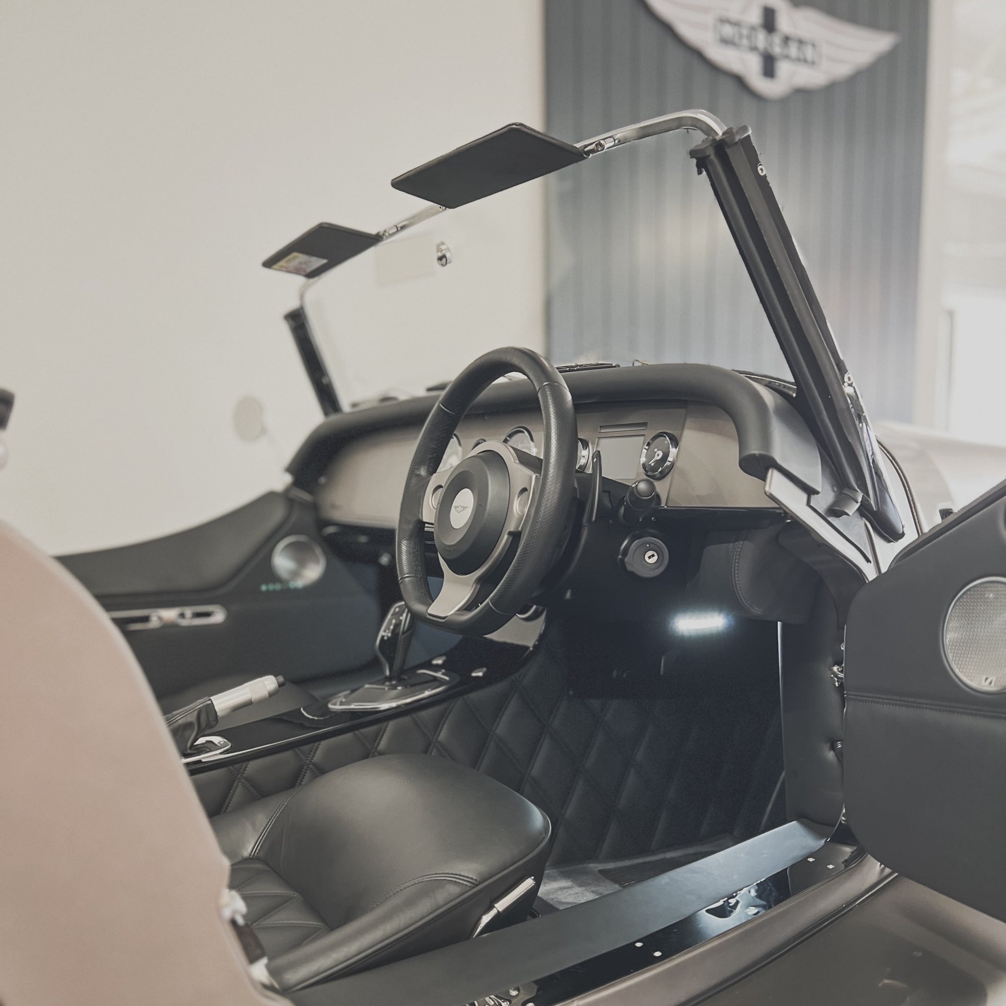 Morgan Plus Six - Tungsten Satin Matallic