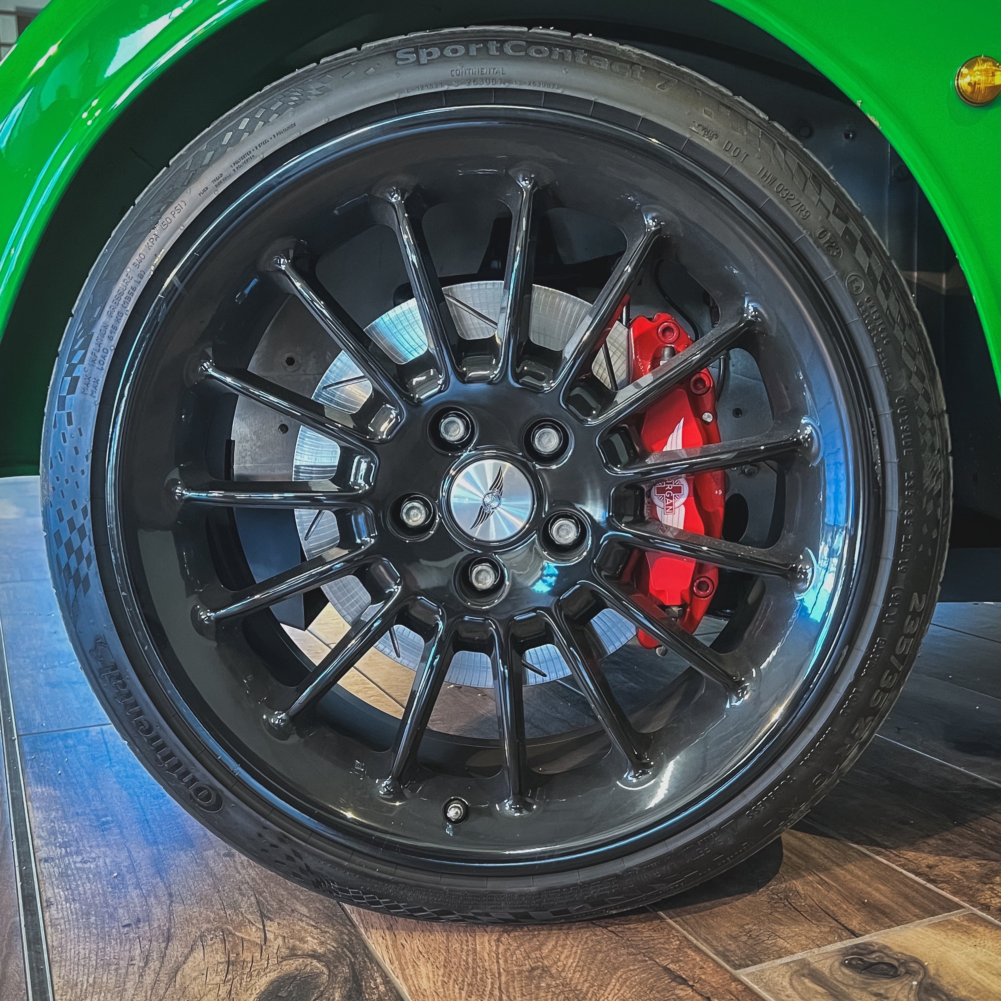 Morgan KHE (Krazy Horse Exclusive) Plus Six - Viper Green