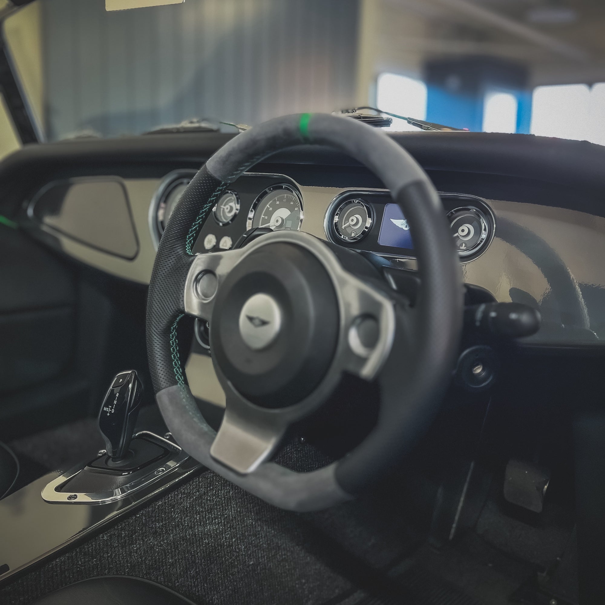 Morgan KHE (Krazy Horse Exclusive) Plus Six - Viper Green