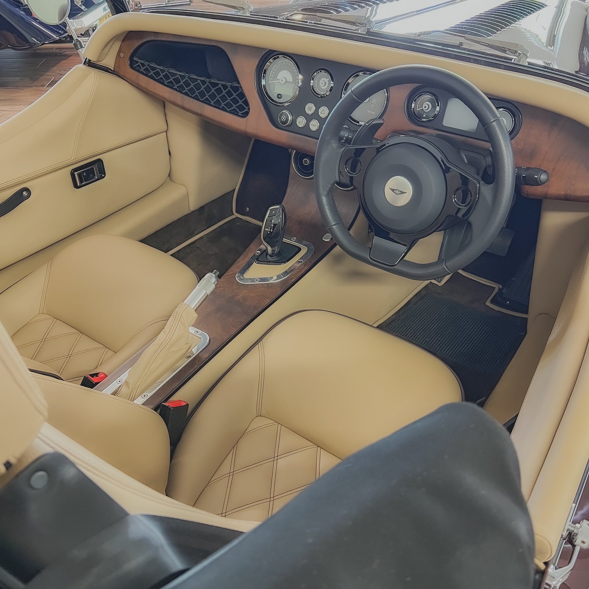 Morgan Plus Six - Bentley Cricket Ball