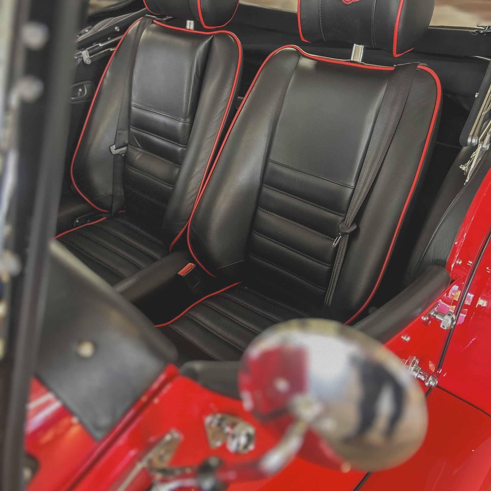 Morgan Roadster 3.7 V6 110 Edition - Morgan Sport Red