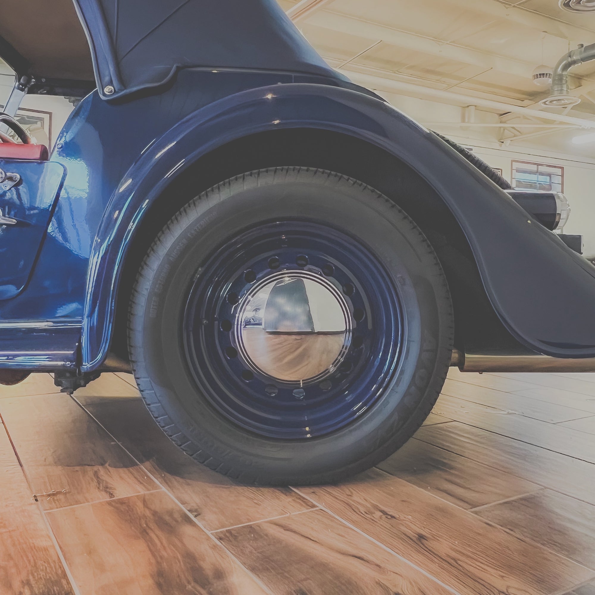 Morgan Roadster 3.0 - Morgan Indigo Blue