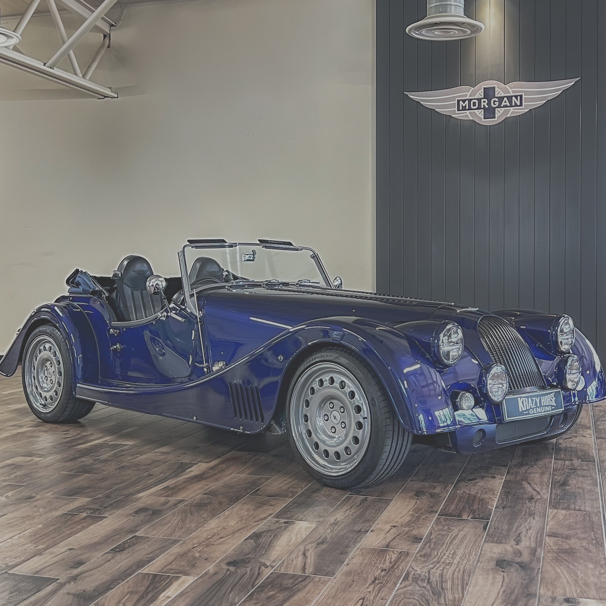 Morgan Plus 8 - Montreal Blue Pearl