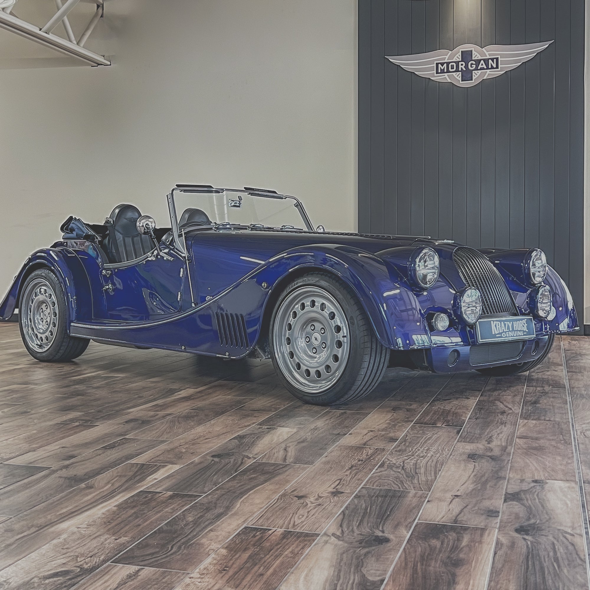 Morgan Plus 8 - Montreal Blue Pearl
