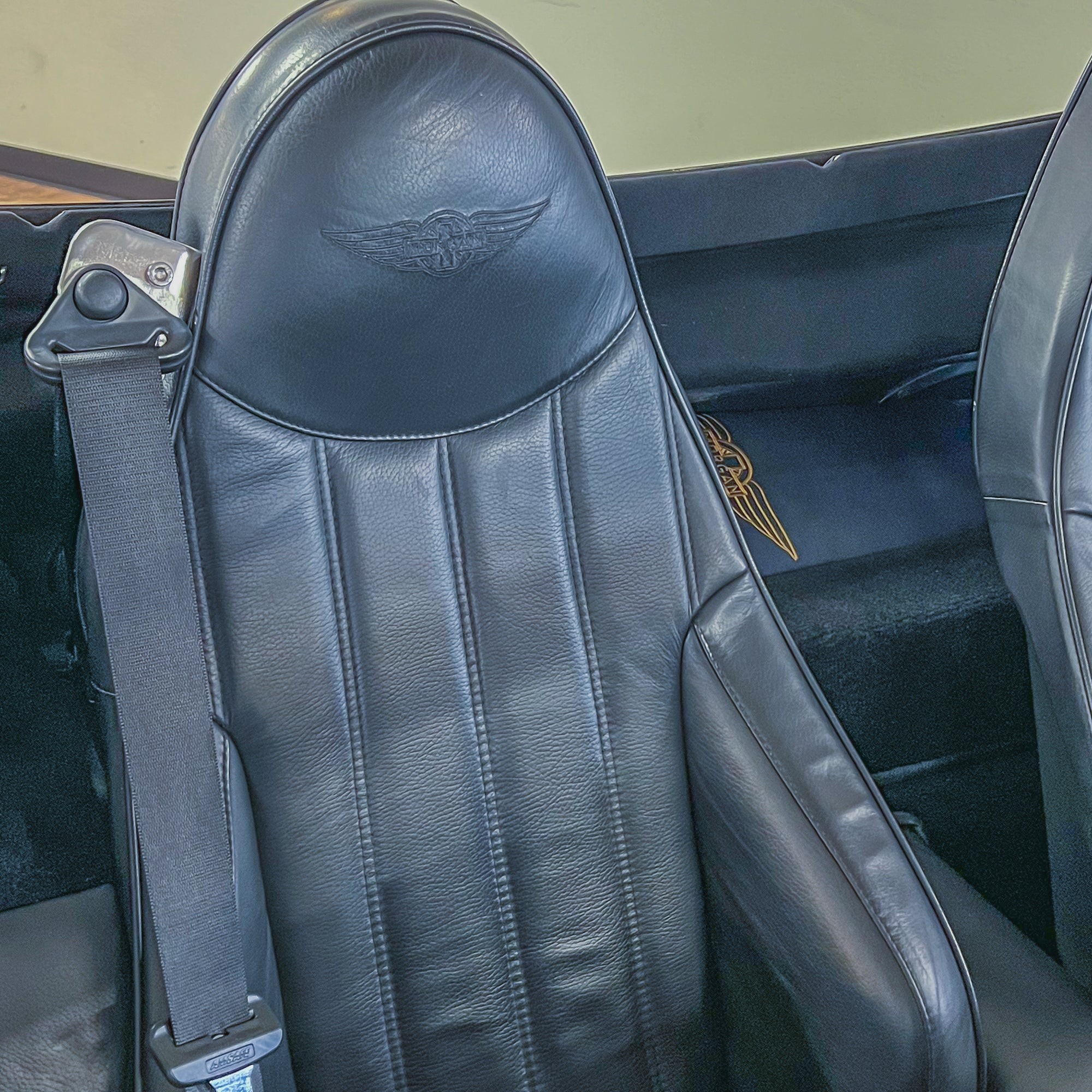 Morgan Plus 8 - Montreal Blue Pearl