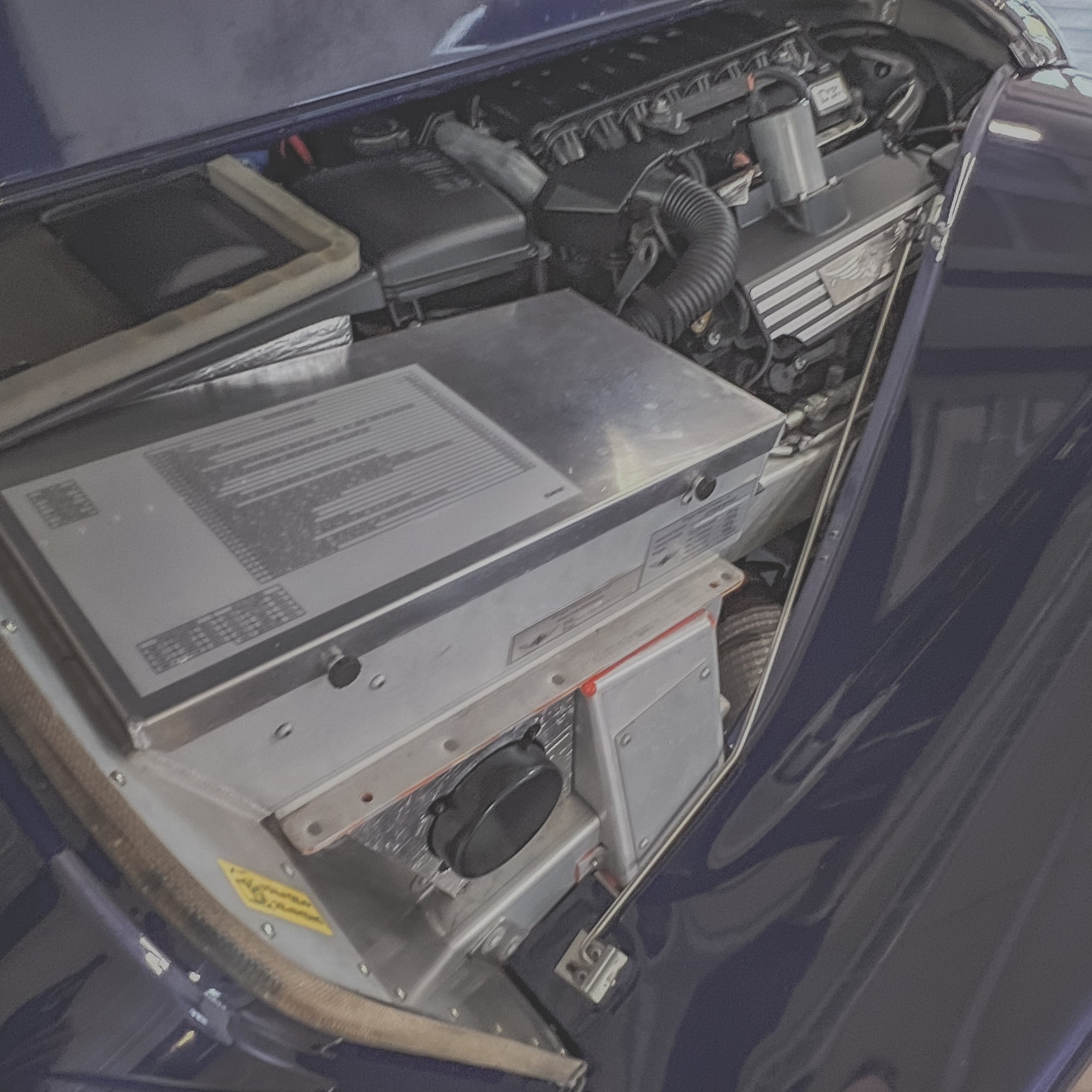 Morgan Plus 8 - Montreal Blue Pearl