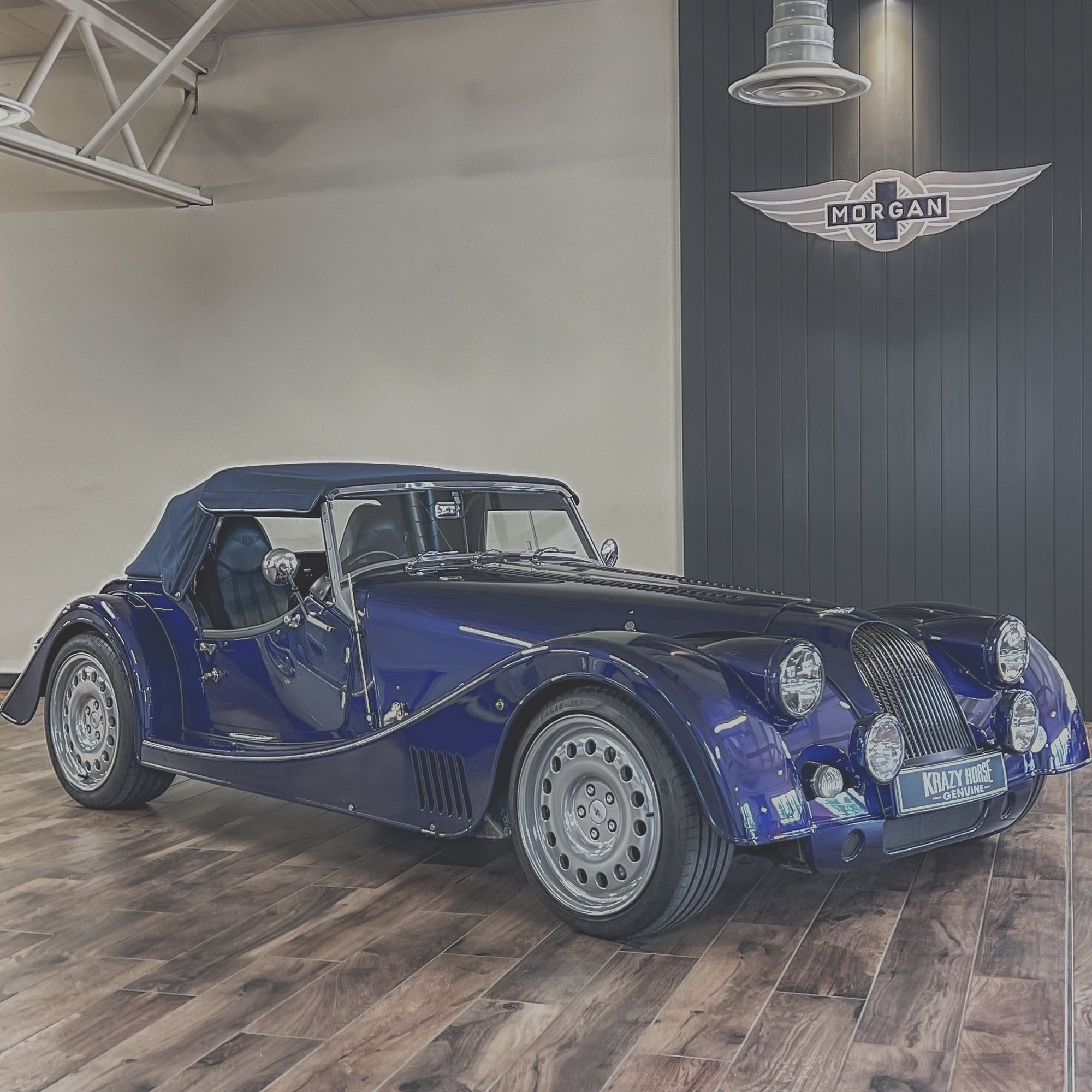 Morgan Plus 8 - Montreal Blue Pearl