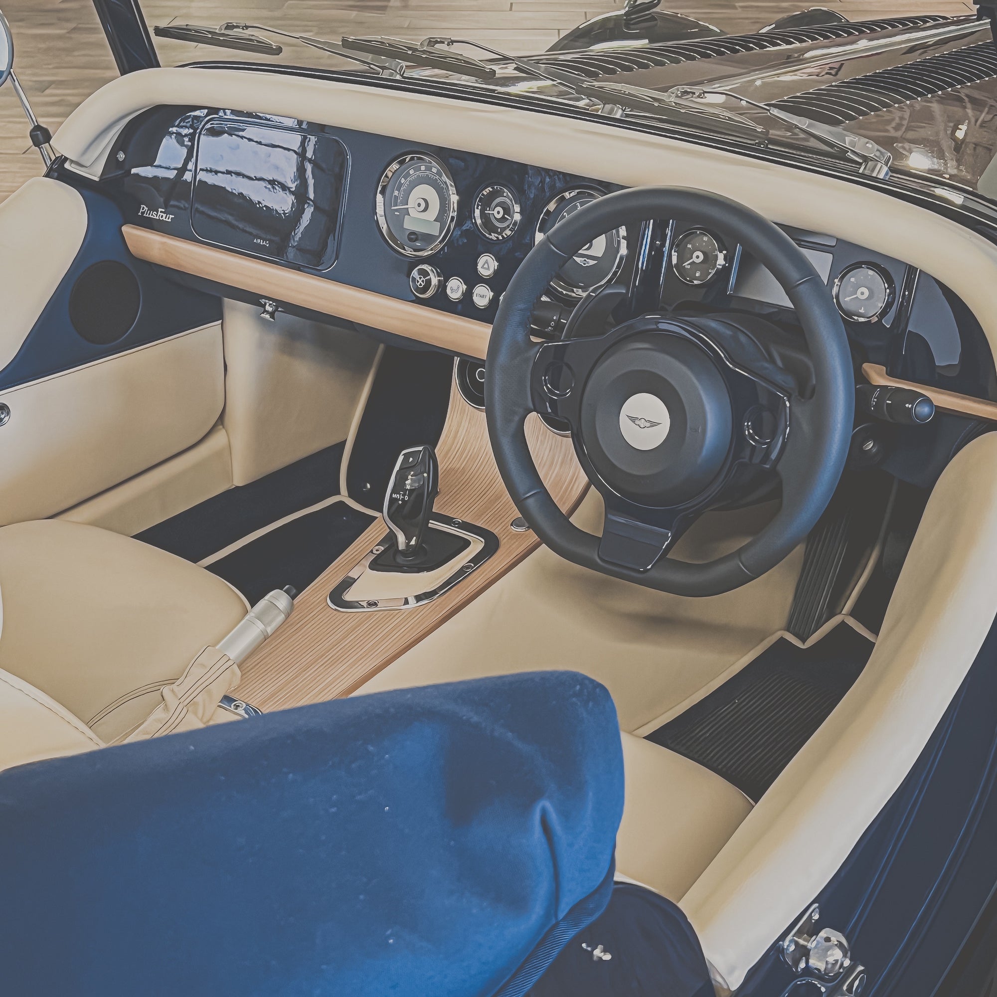 SOLD - Morgan 23 Plus Four Auto - Classique Ferrari Blue