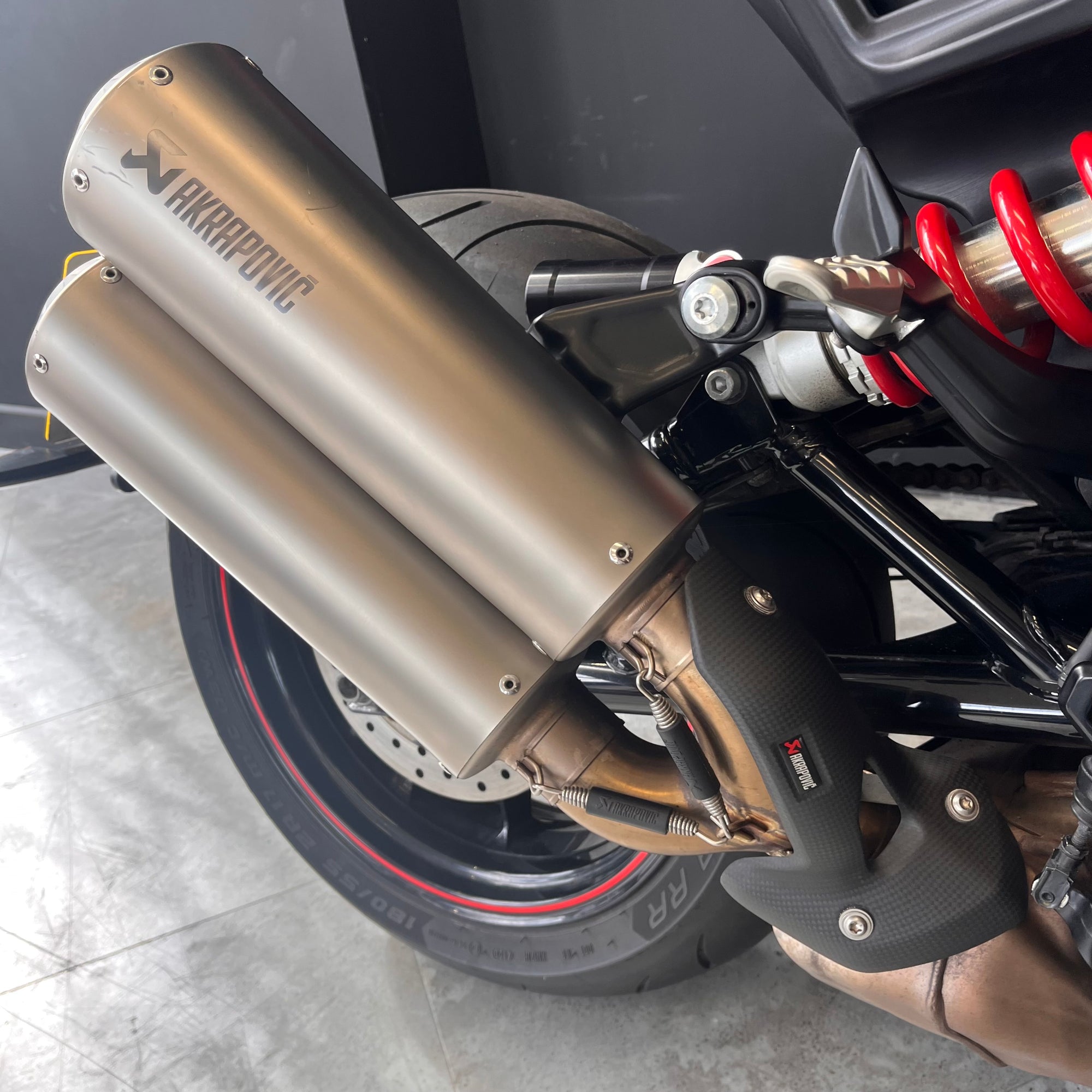 Indian FTR - White Smoke - PreLoved